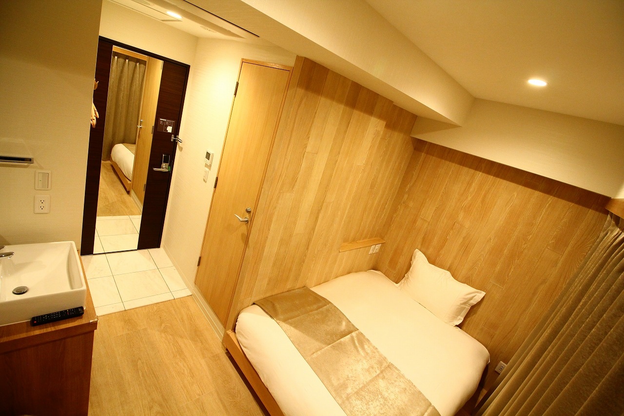 Guest room double bedroom