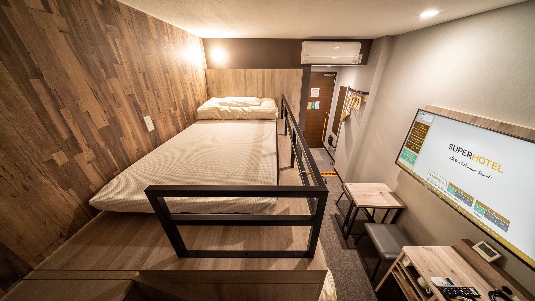 The loft area can also be used to store luggage.