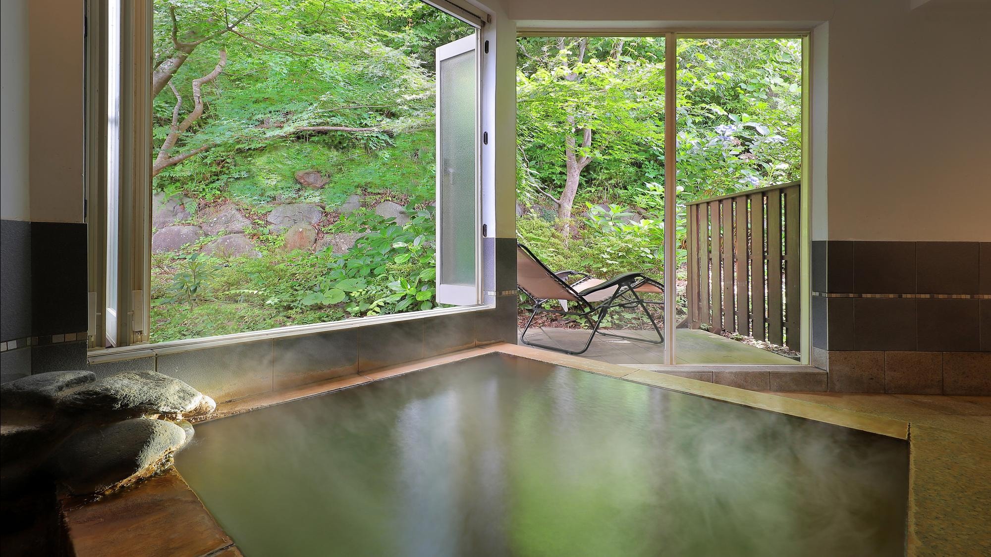 Pemandian air panas pribadi "Hinoki no Mori" / Pemandian hutan (berlaku biaya tambahan)