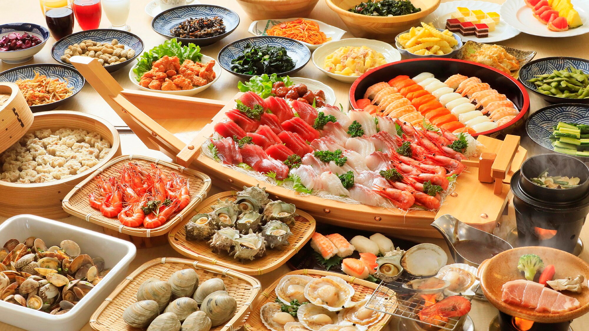 A Japanese and Western buffet where you can enjoy a wide range of dishes from seafood, sushi, and seasonal items to sweets and items popular with children *Example