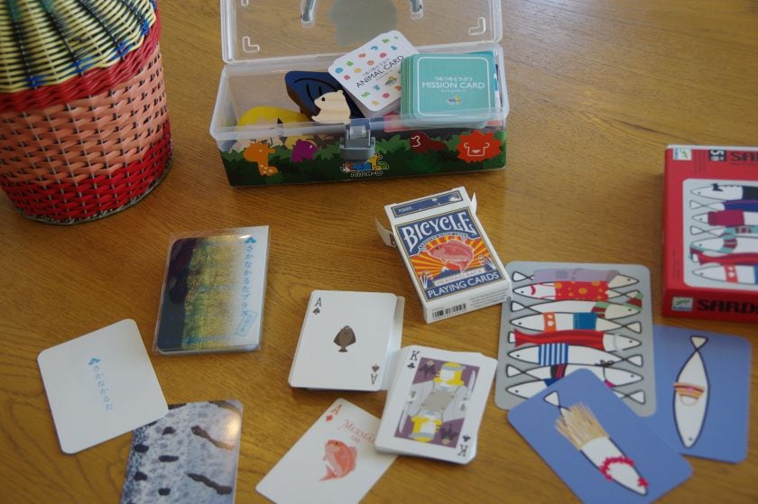 <Water surface only> Card game