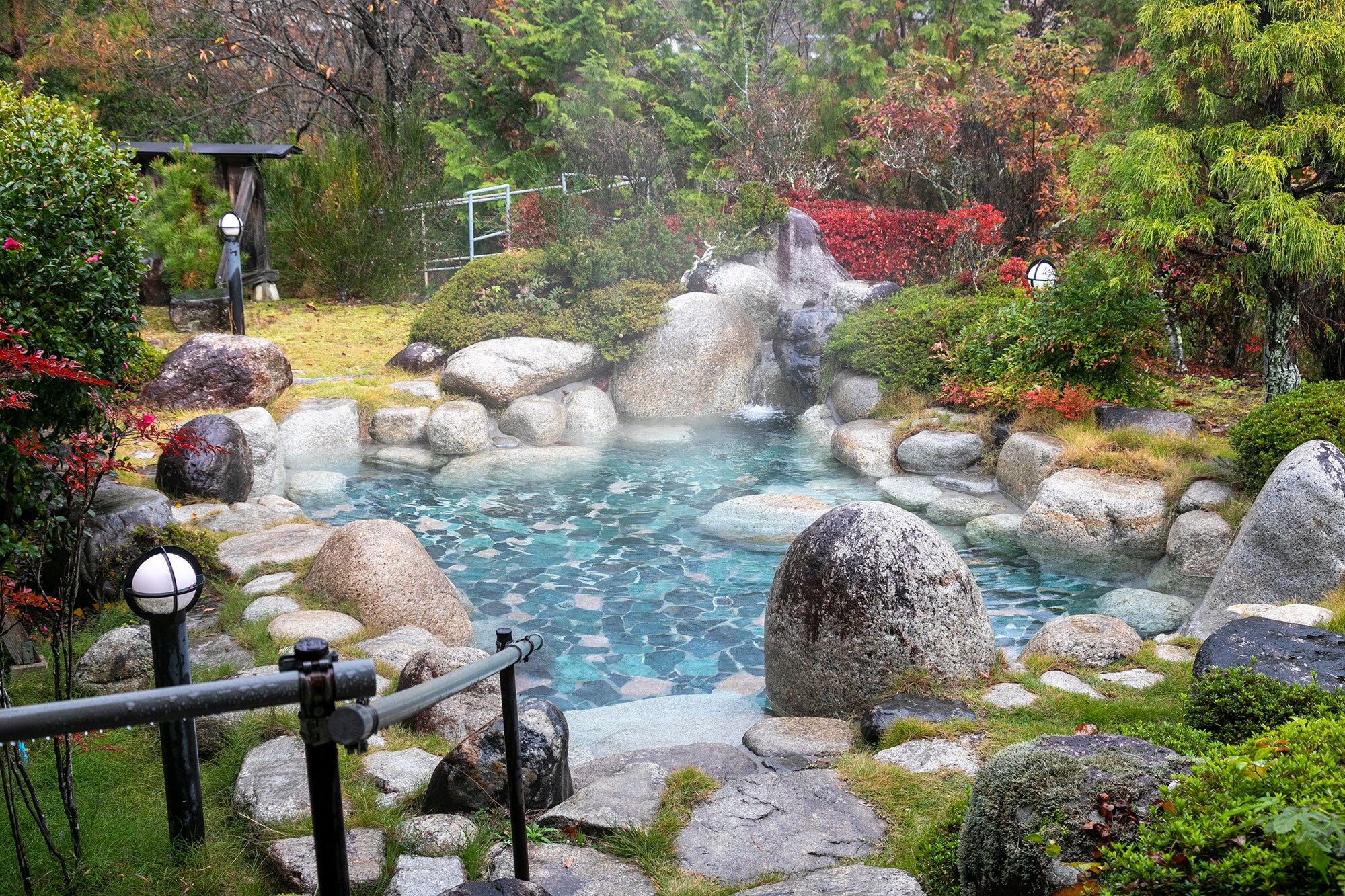 Open-air bath