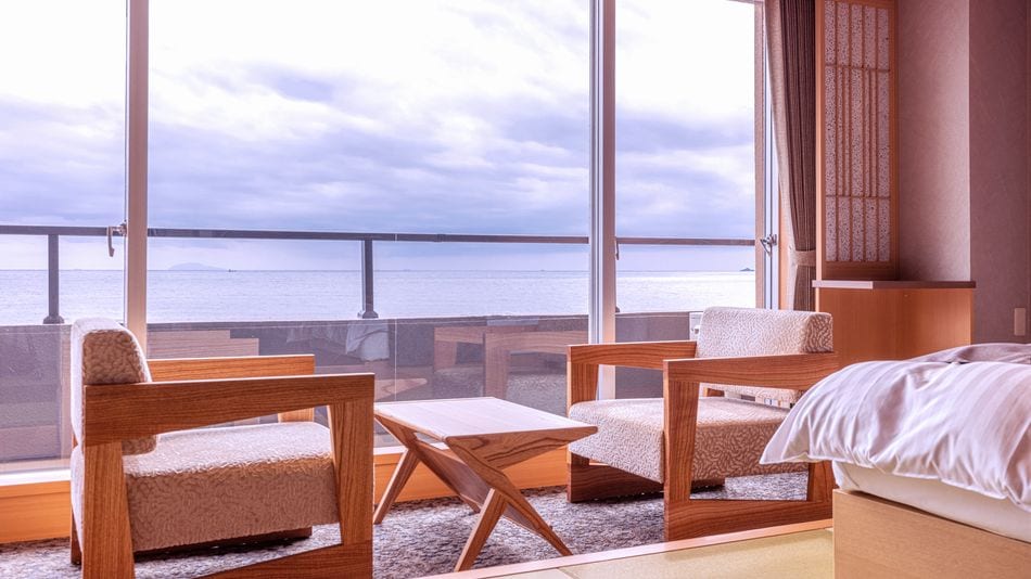 Japanese modern Japanese-Western style room "Tsunami"