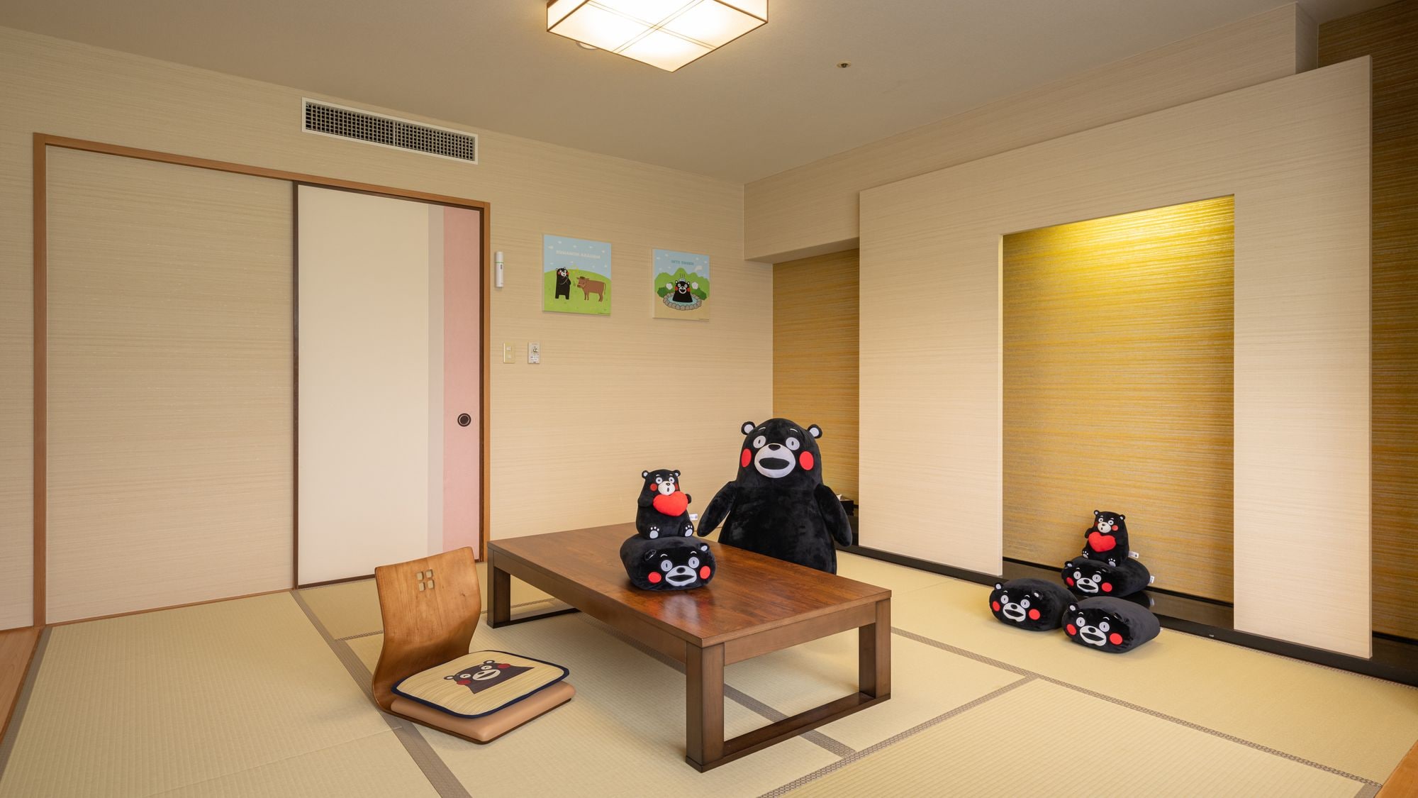 Japanese-style room 8 tatami mats local room (Kumamon ver.)