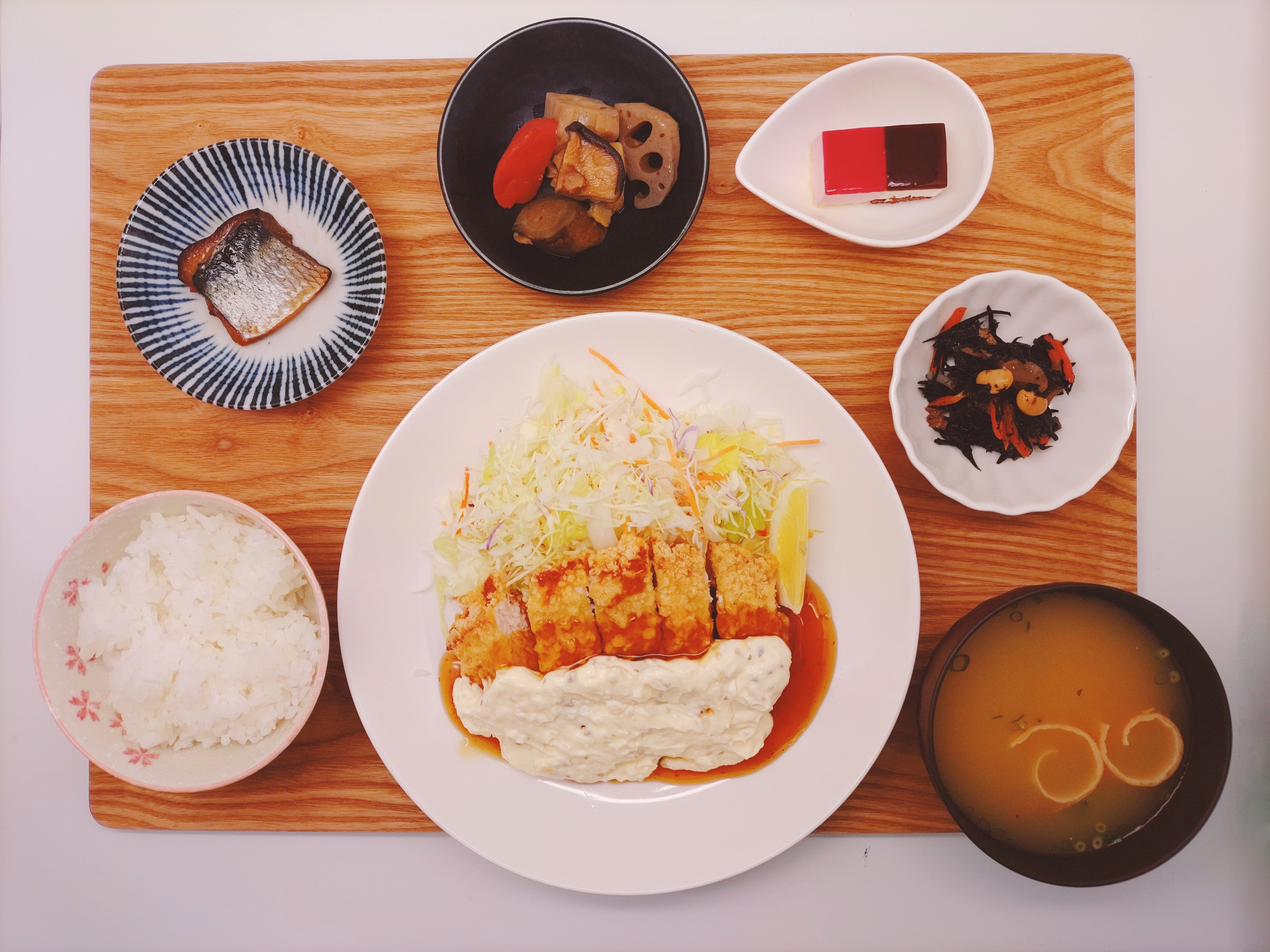 Explanation of selectable set meals * The image is an image.