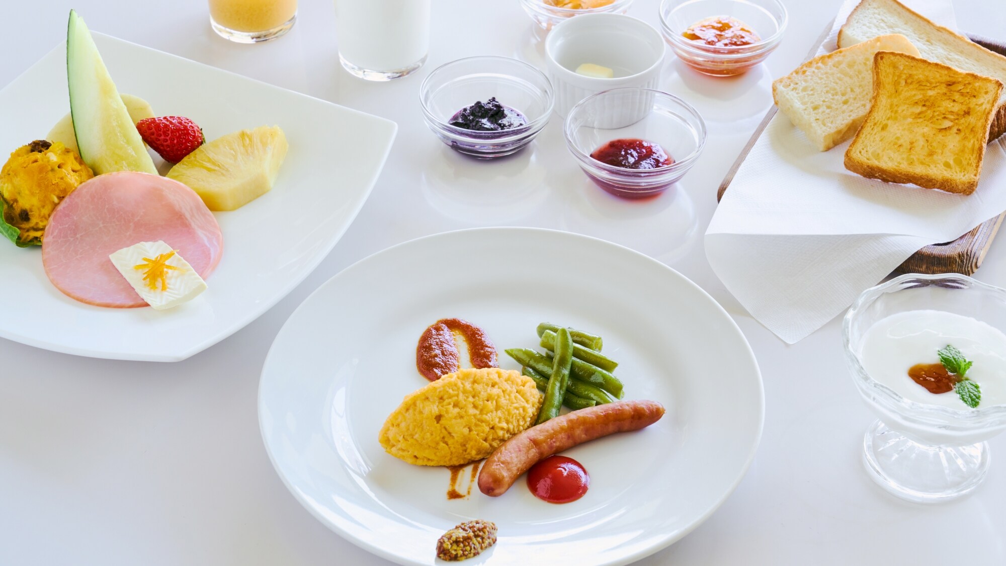 * [Breakfast example] Please enjoy apple juice from Shinshu delivered directly from the farm and seasonal fruit jam!