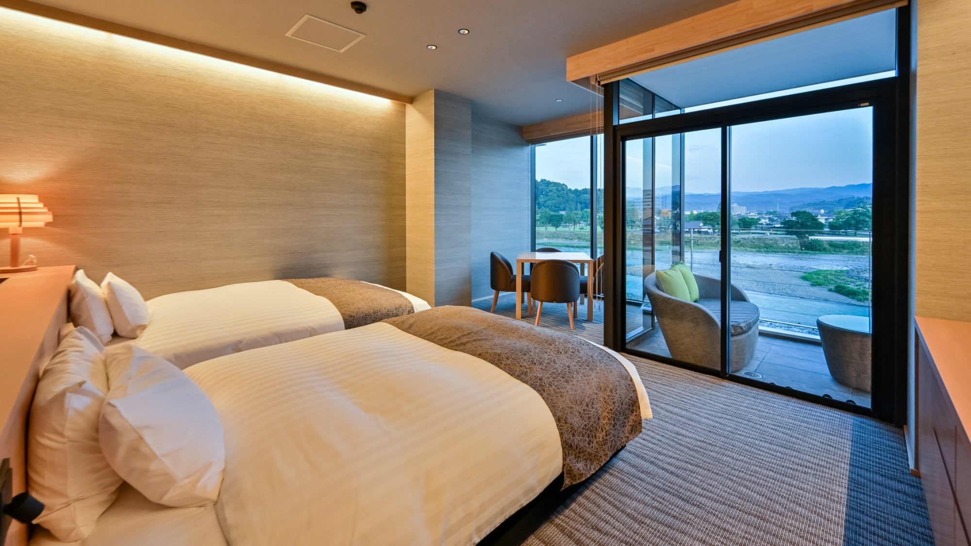 Sweet Japanese-Western room TSUBAKI <Hot spring open-air bath>