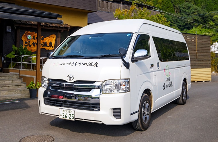 Bus antar jemput