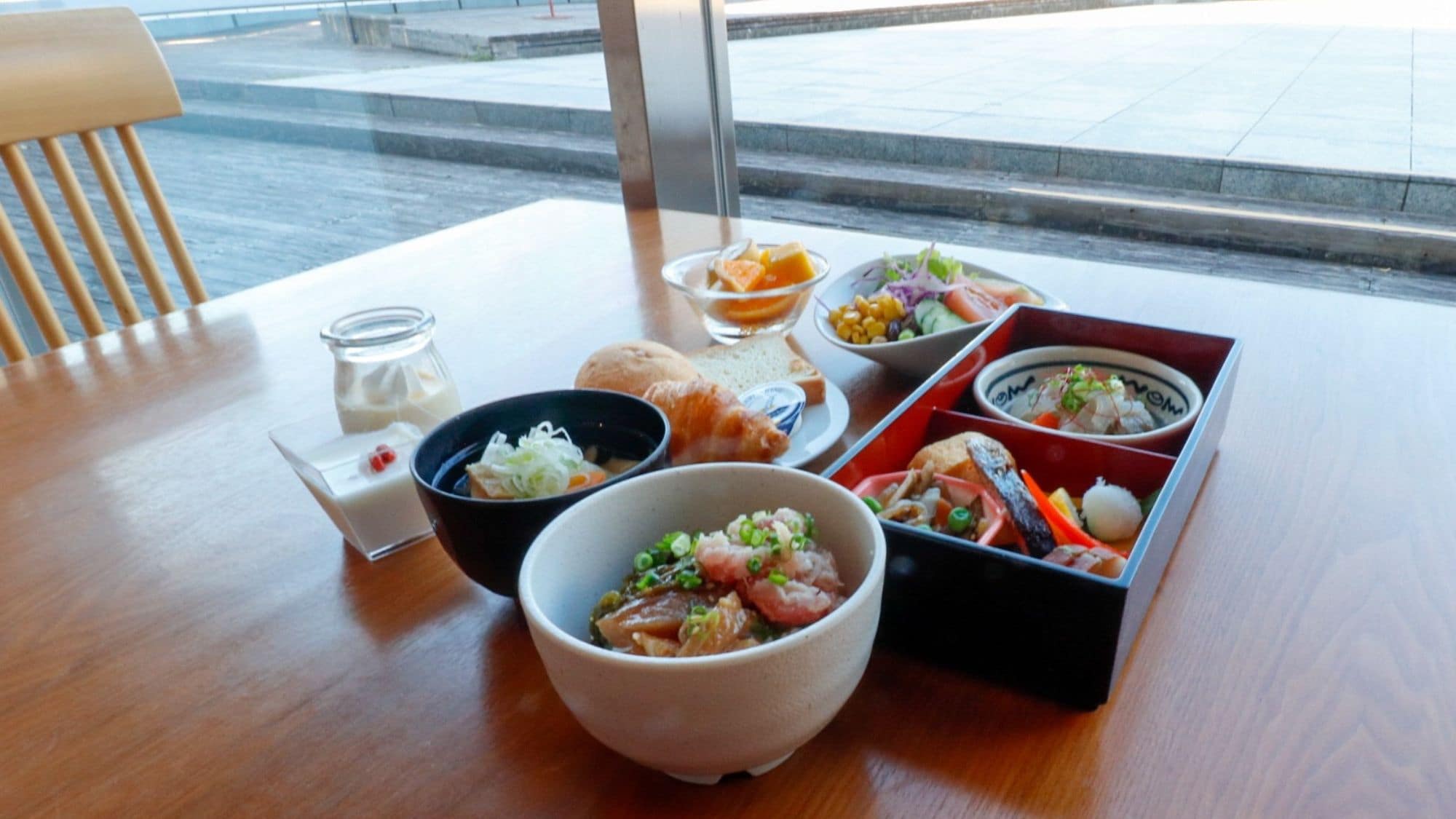◆Breakfast | Daily box lunch and half buffet *Example