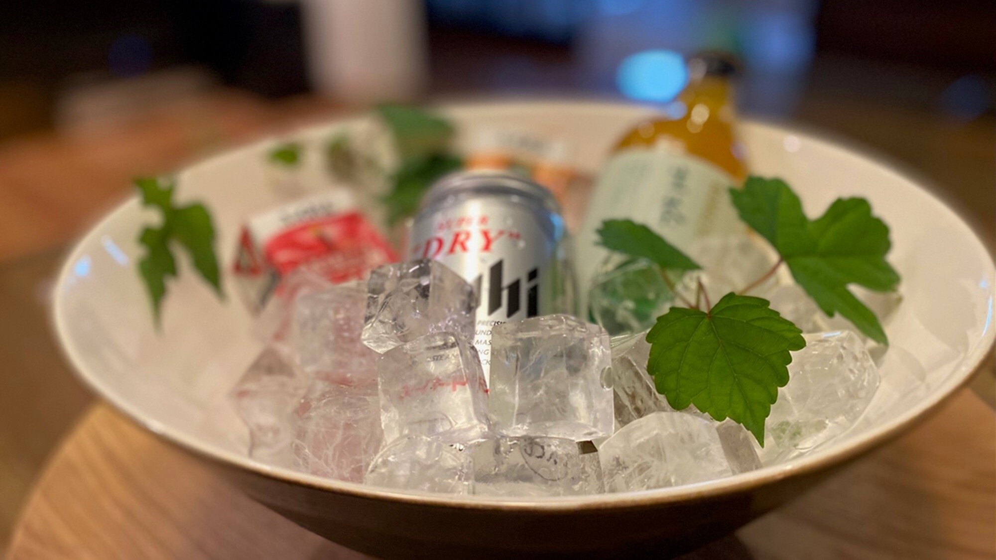 *沐浴後免費飲品（酒類1種、軟性飲料）