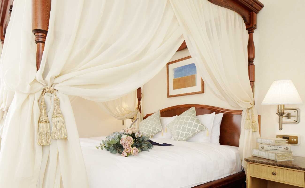 Noble Suite