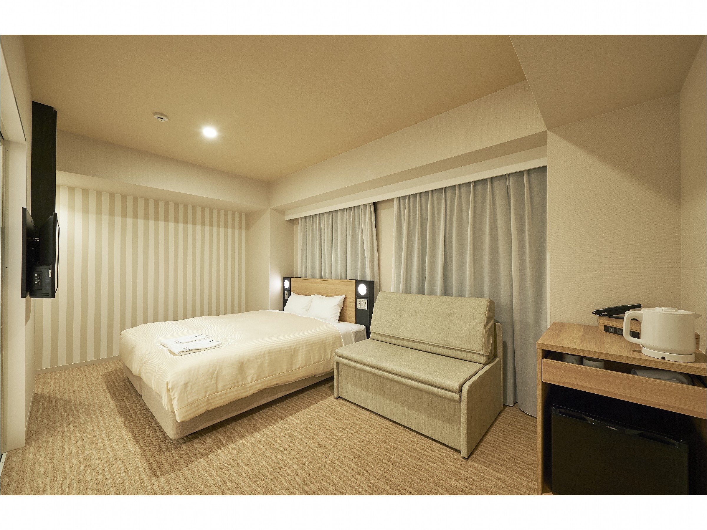 Universal double room