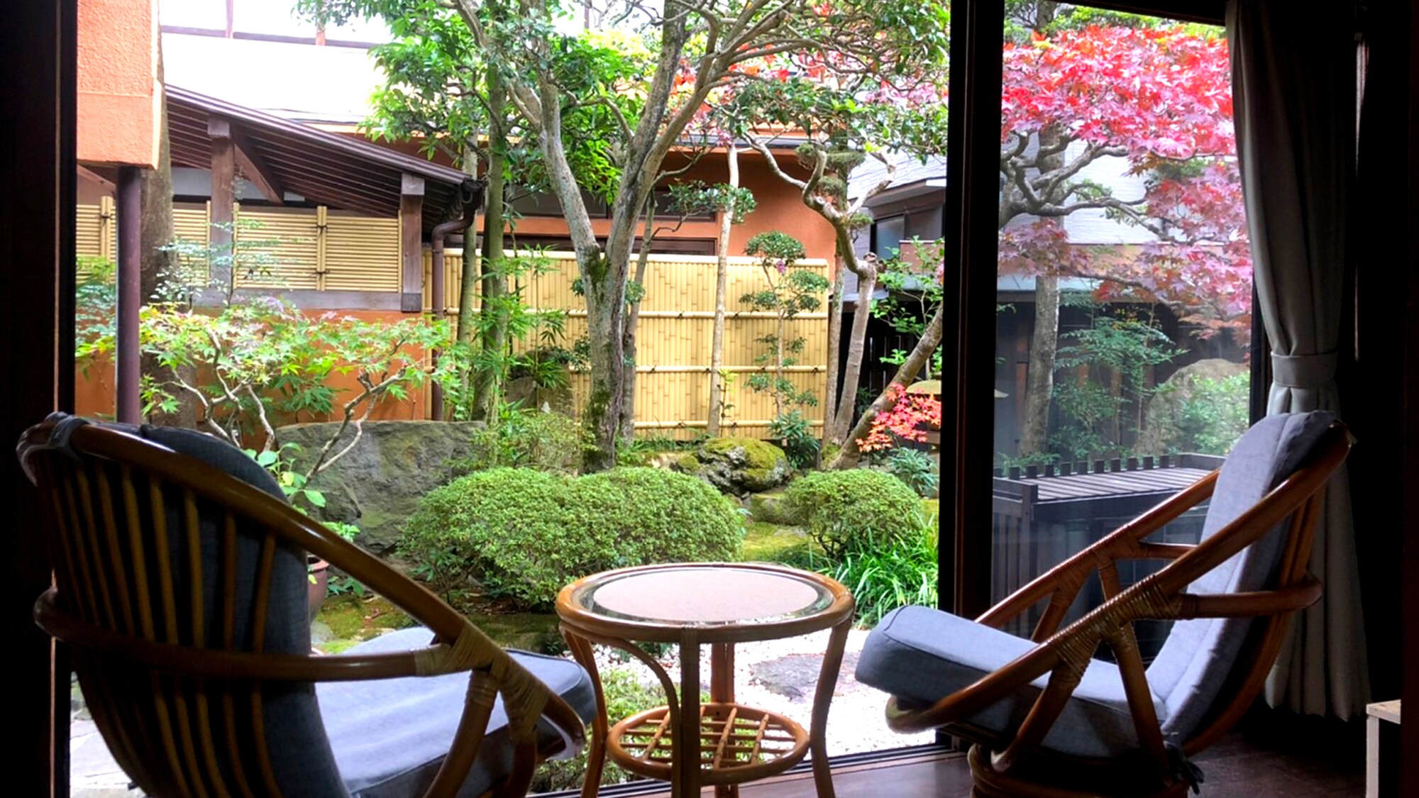 [房間] 房間內看到的風景。