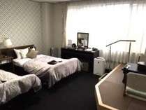[Universal room/Japanese modern Japanese-Western room] 25 square meters