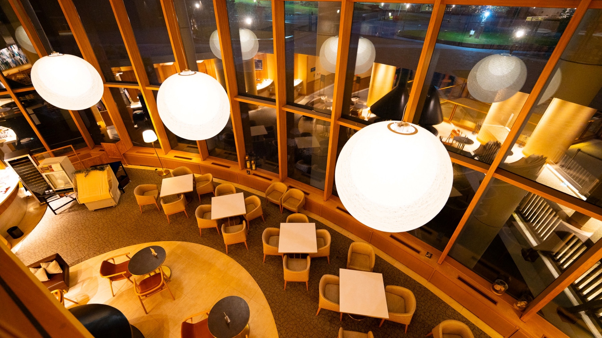 Arai Building Cottage Lounge