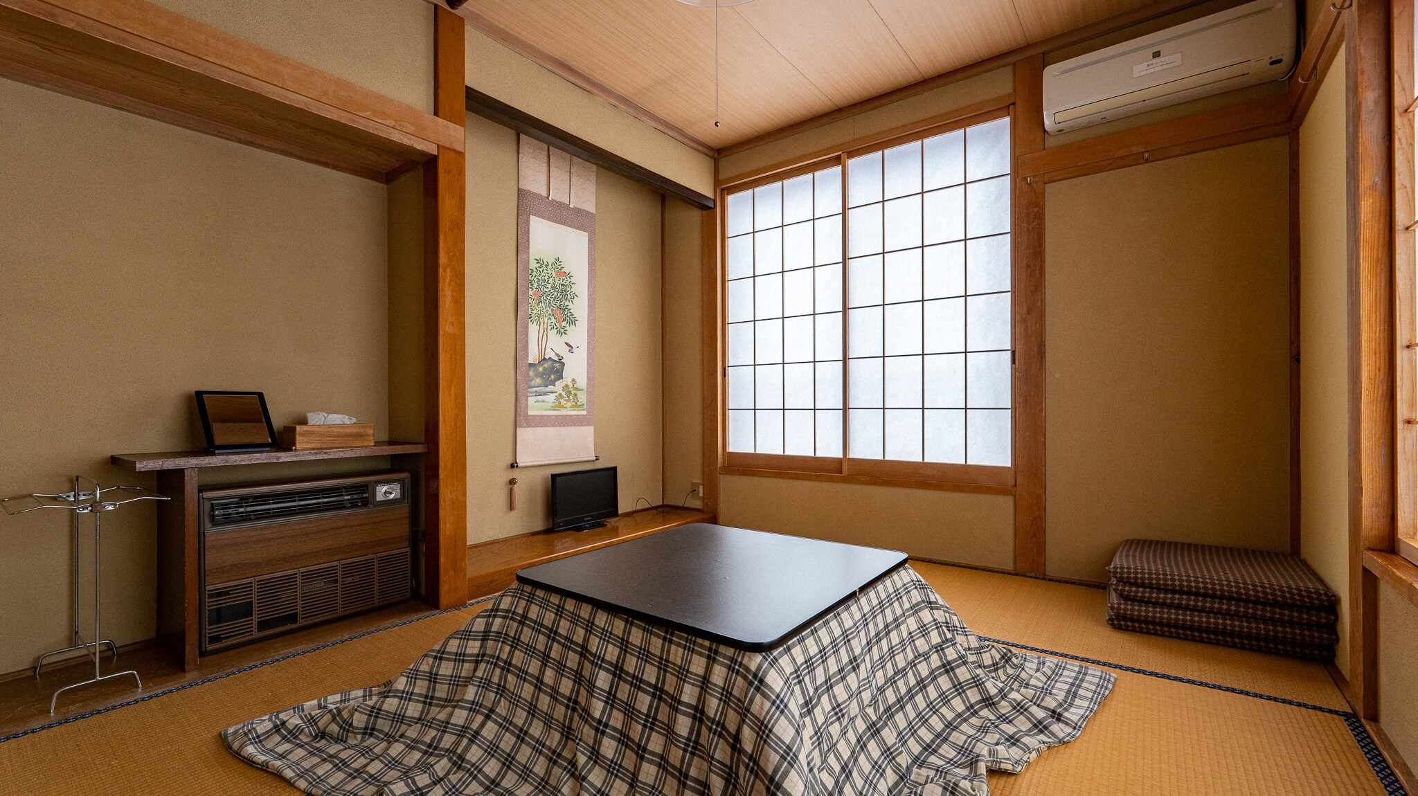 6 ruang tatami