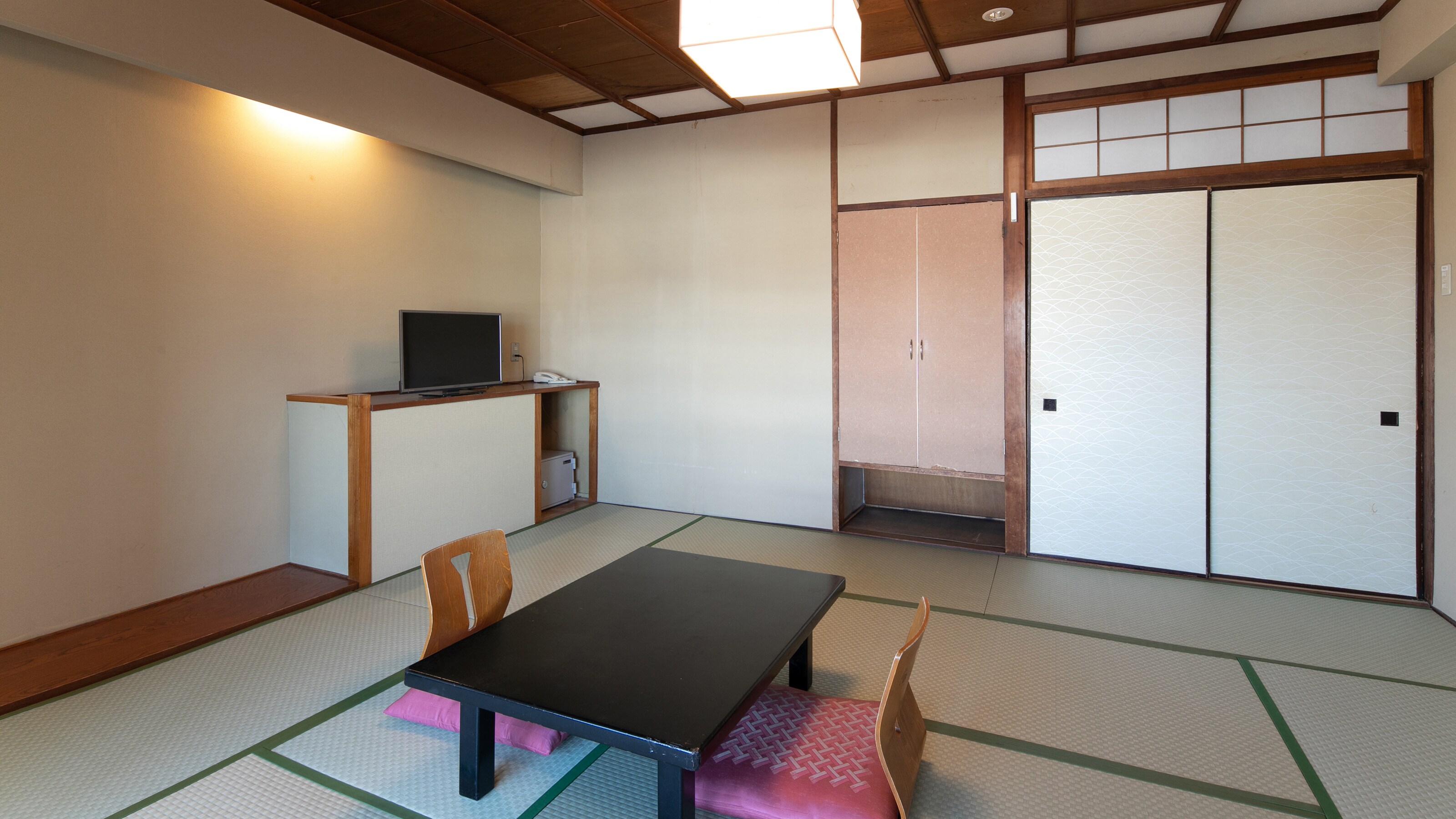 Phòng kiểu Nhật 8-10 chiếu tatami bên ngoài bồn tắm [không hút thuốc]
