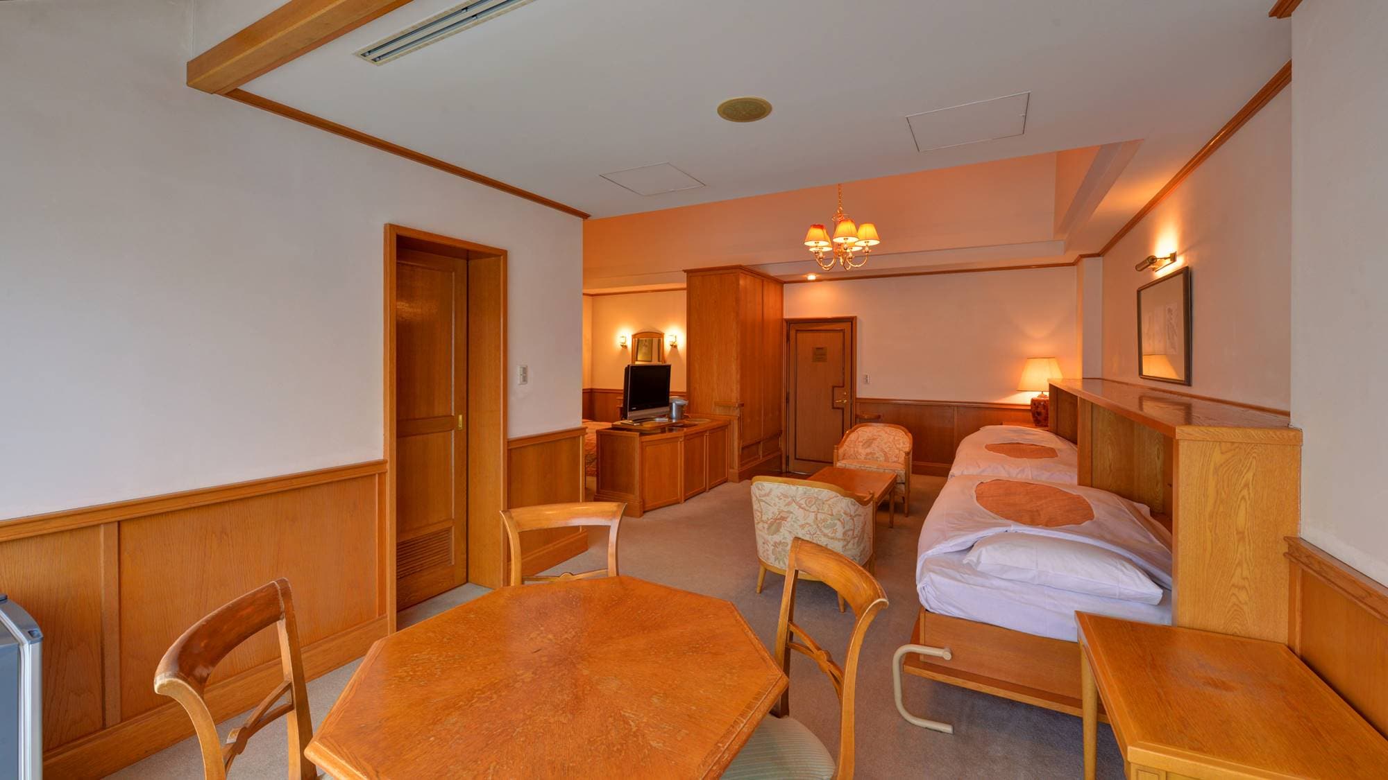 * [Main Building] Room / Please spend a relaxing time in a spacious and calm room.