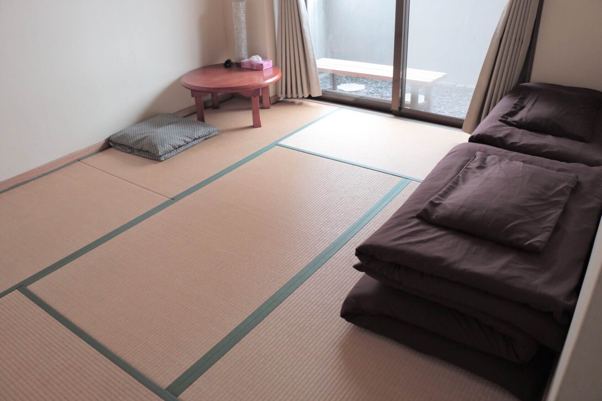 Private twin room