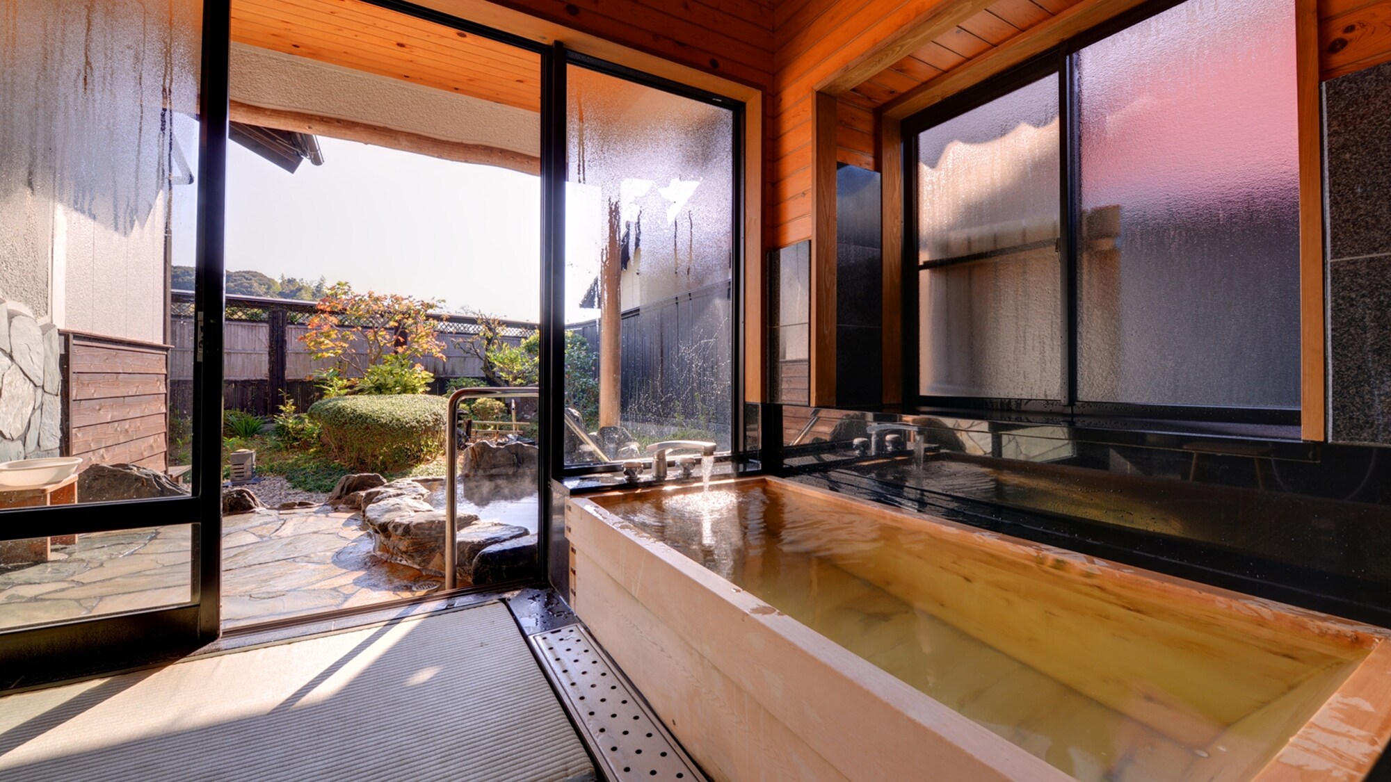 *Japanese-style room with open-air bath (detached)