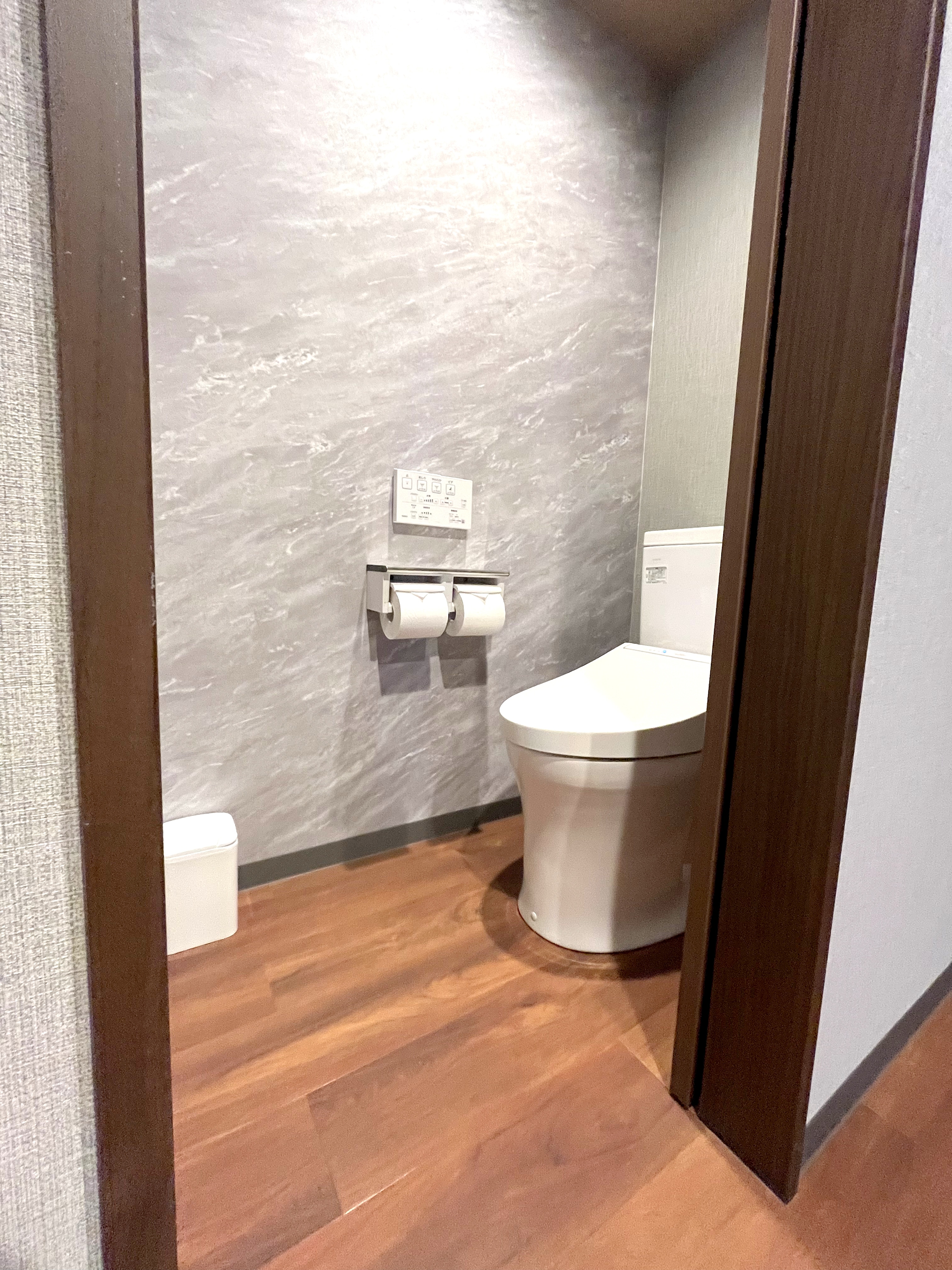 Double B Toilet