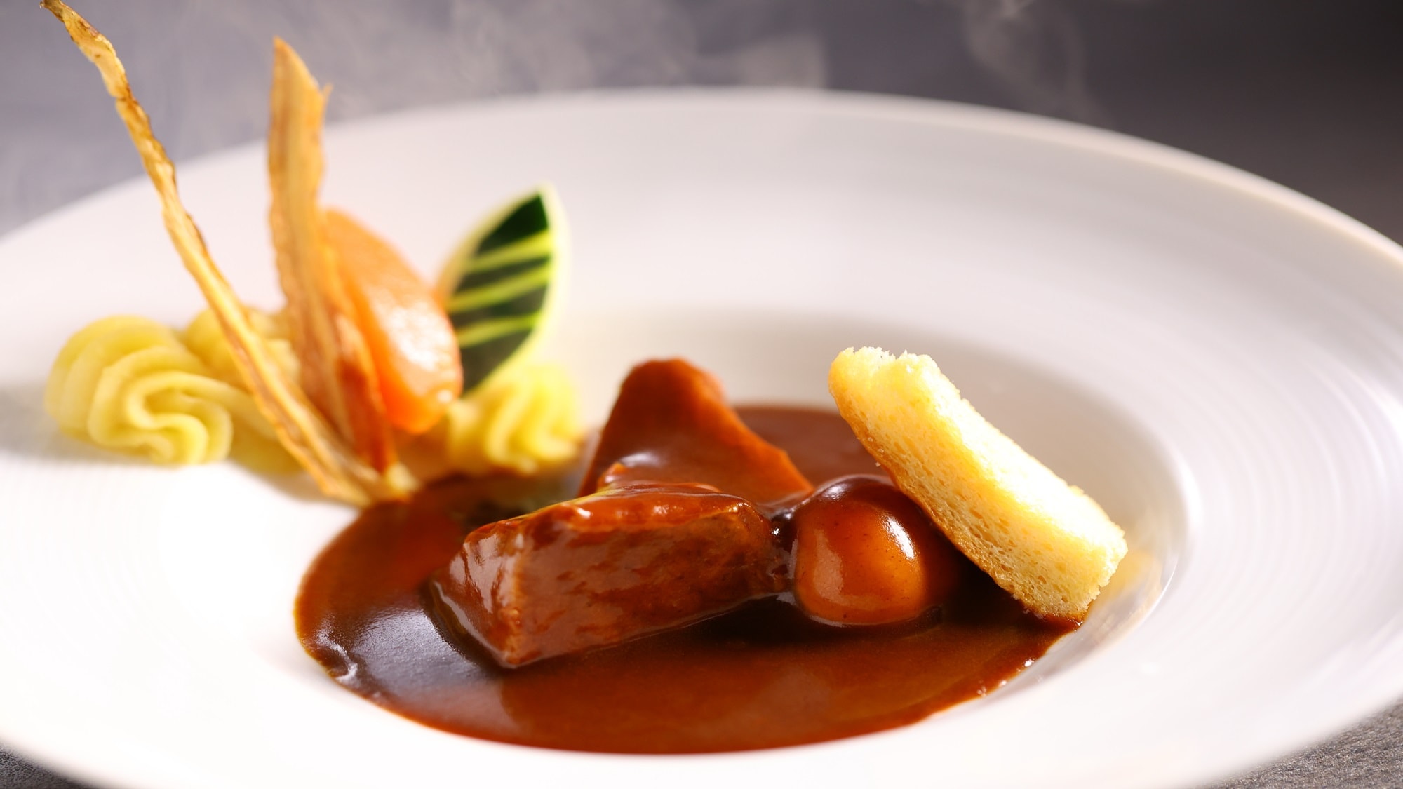 2025年12月至2月：當地祝福懷石料理