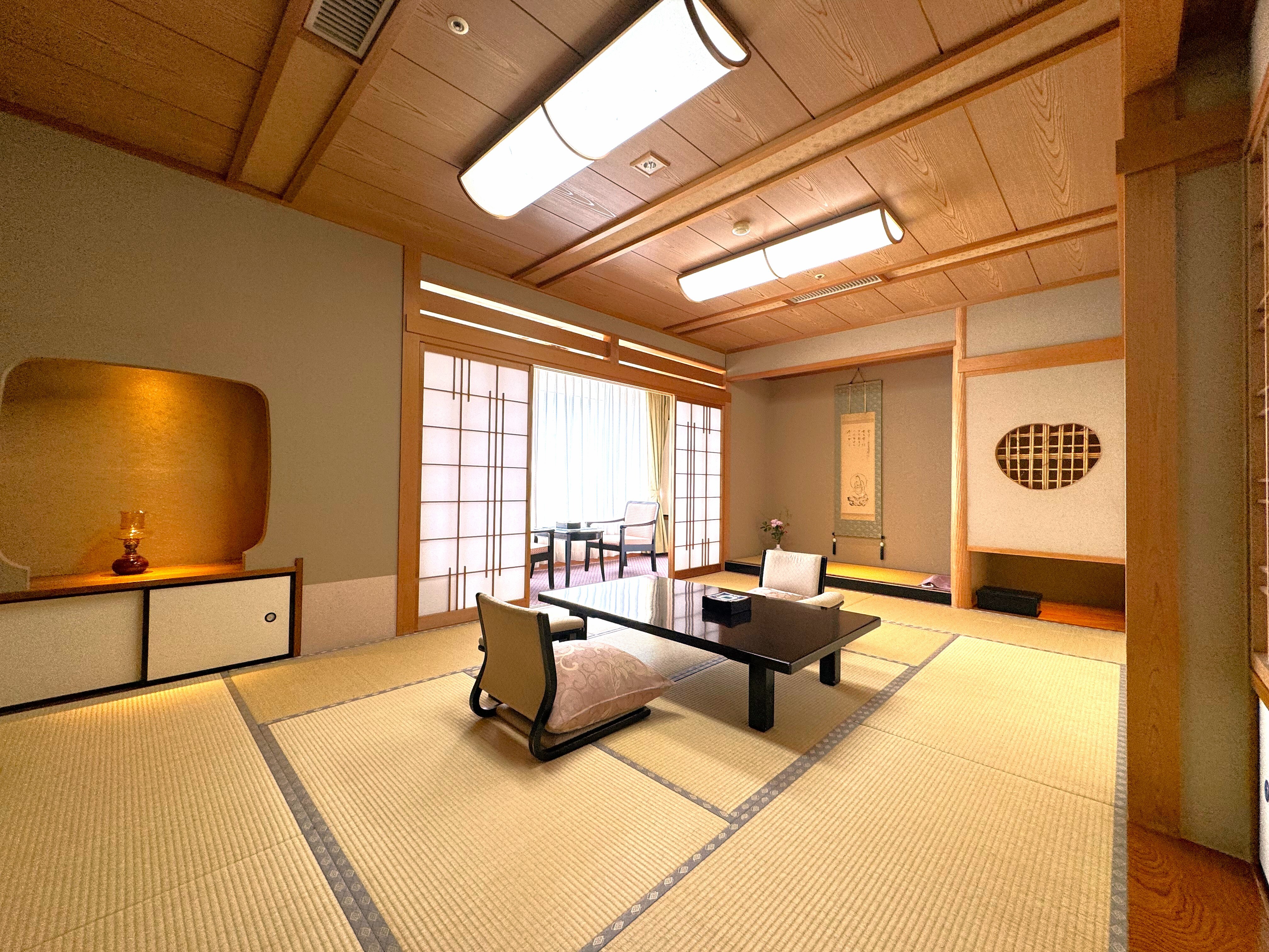 Phòng theo phong cách Nhật Bản Tokinagomi, 12 tấm chiếu tatami, có bồn tắm ngoài trời bằng gốm và bồn tắm trong nhà bằng gỗ bách (ví dụ)