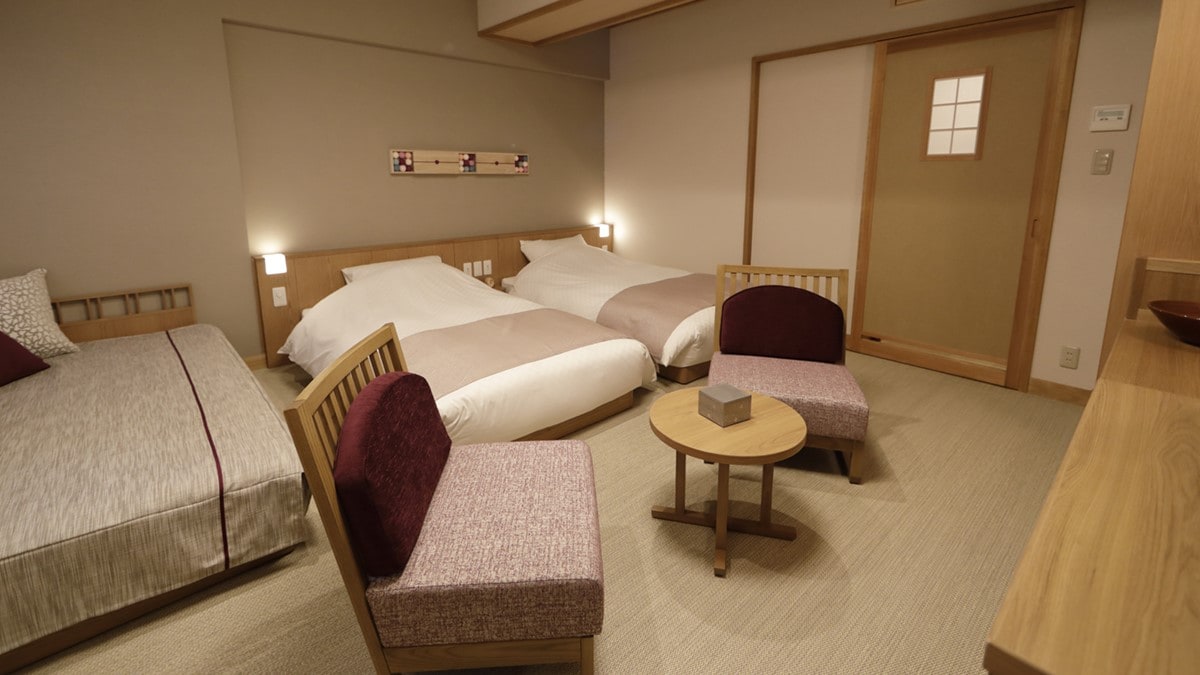 [Main Building] Japanese Twin DX