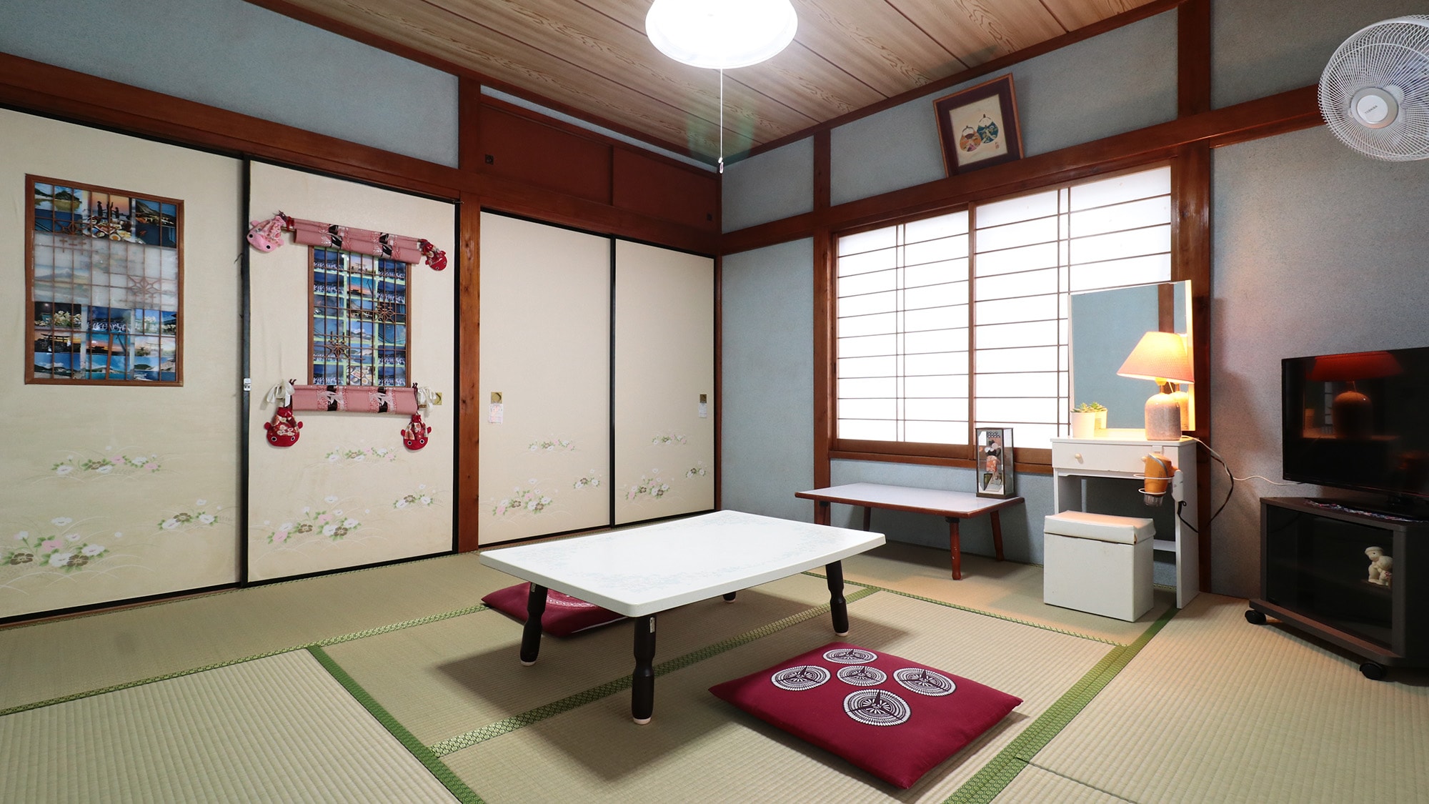 [Guest Room] Japanese-style room*