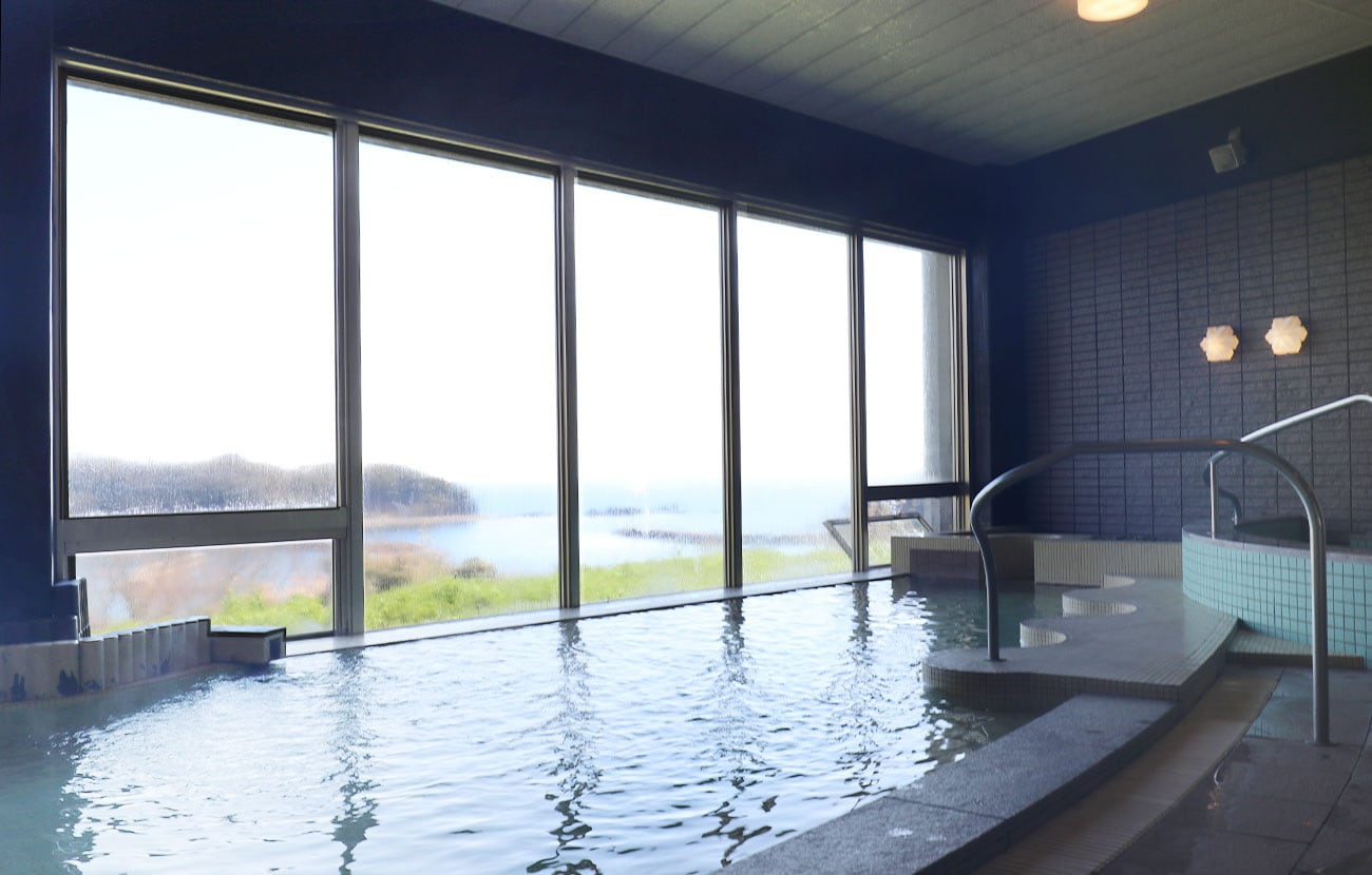 Large bath 1