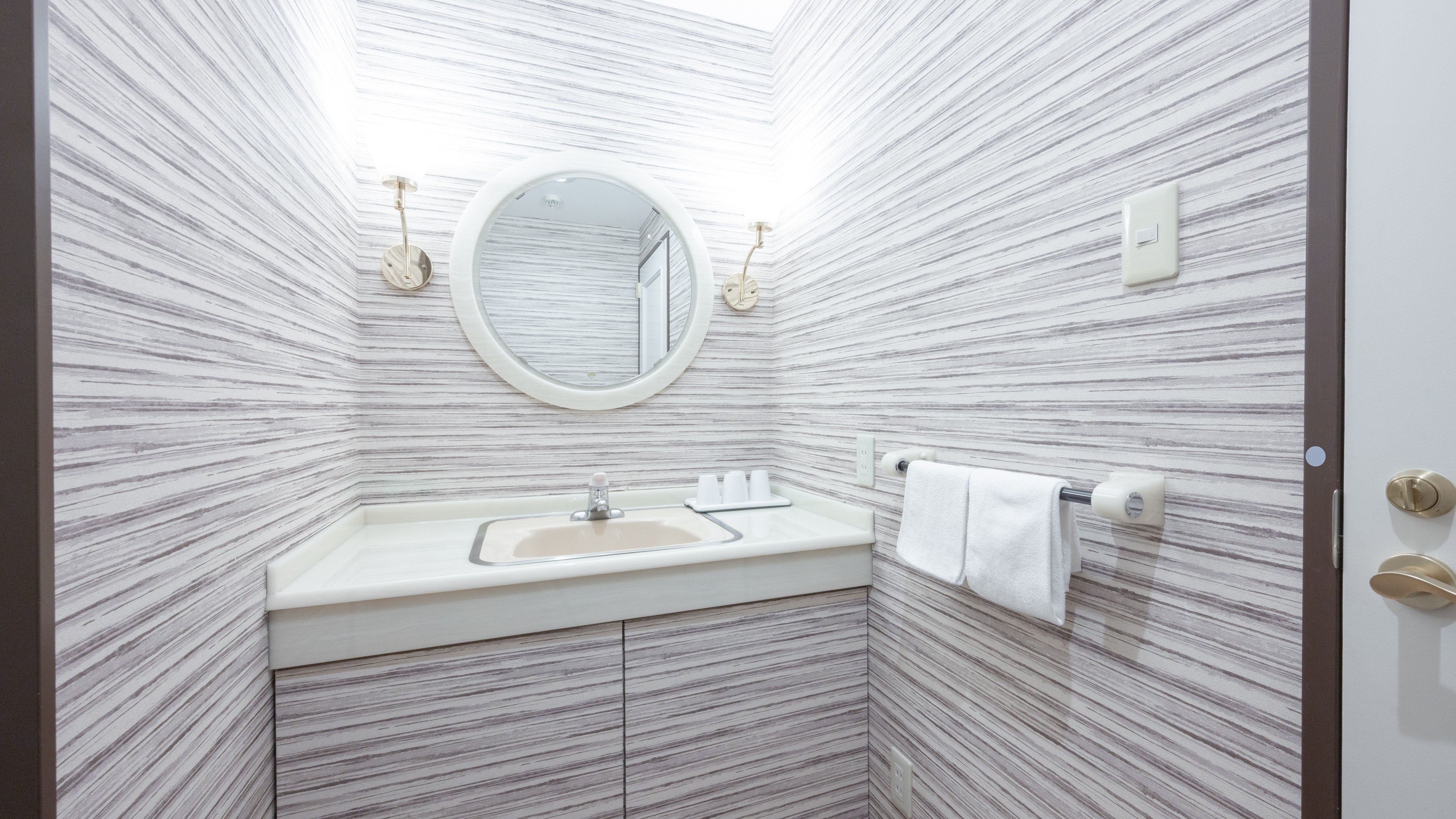 Top floor Deluxe 4 Bed Room (60m²) Bed width 120cm