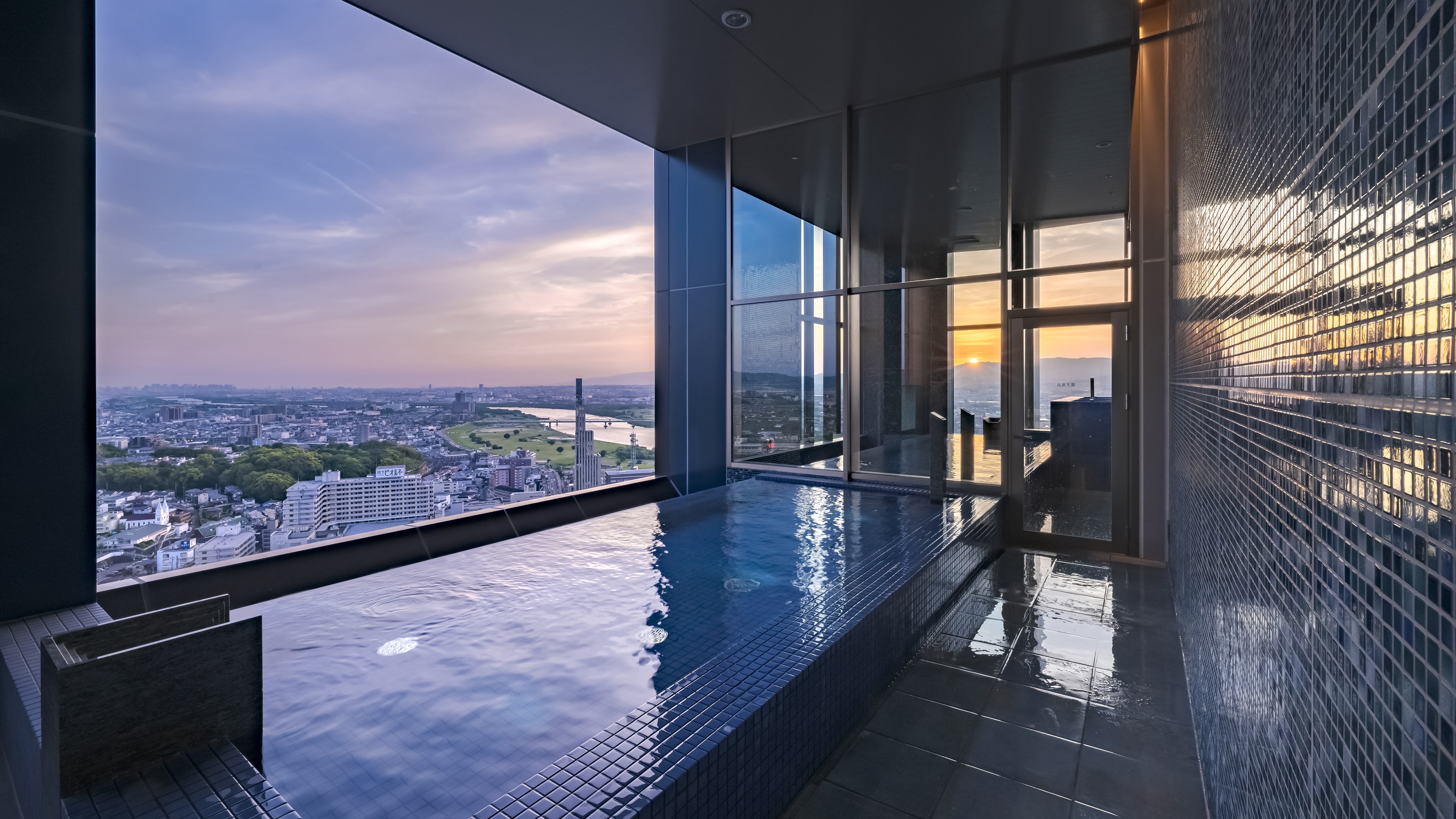 Sky Spa (Bồn tắm lộ thiên/Nữ)