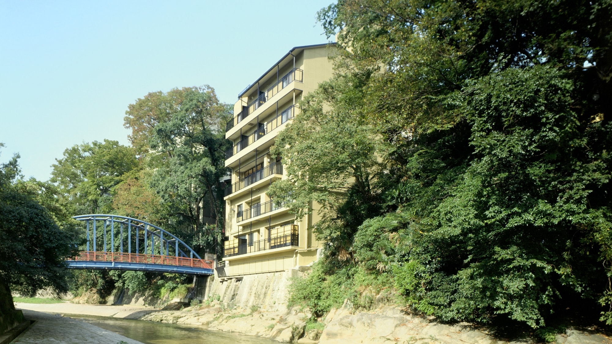 ■Riverside exterior■