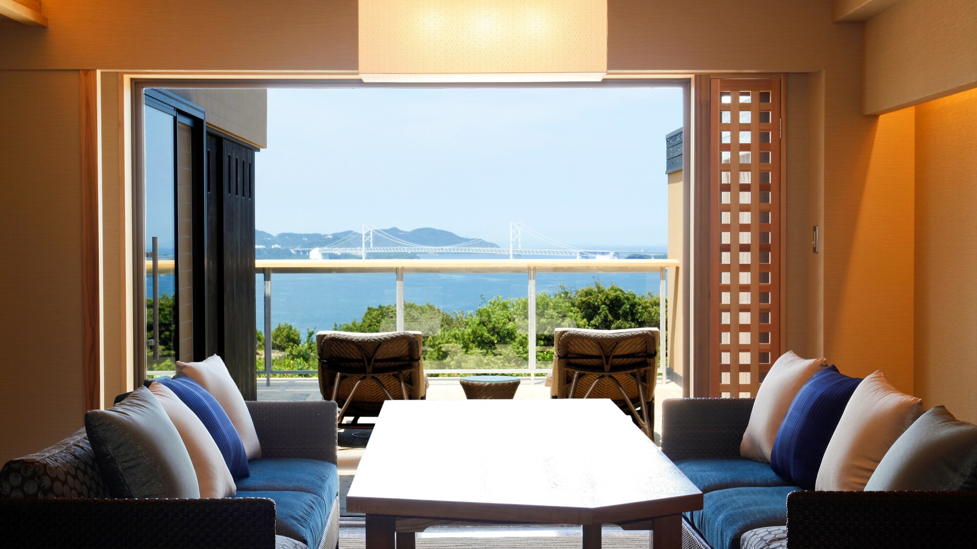 [Bettei Aozora <Away>2012年8月盛大开业] 带私人露天浴池和露台的特别客房