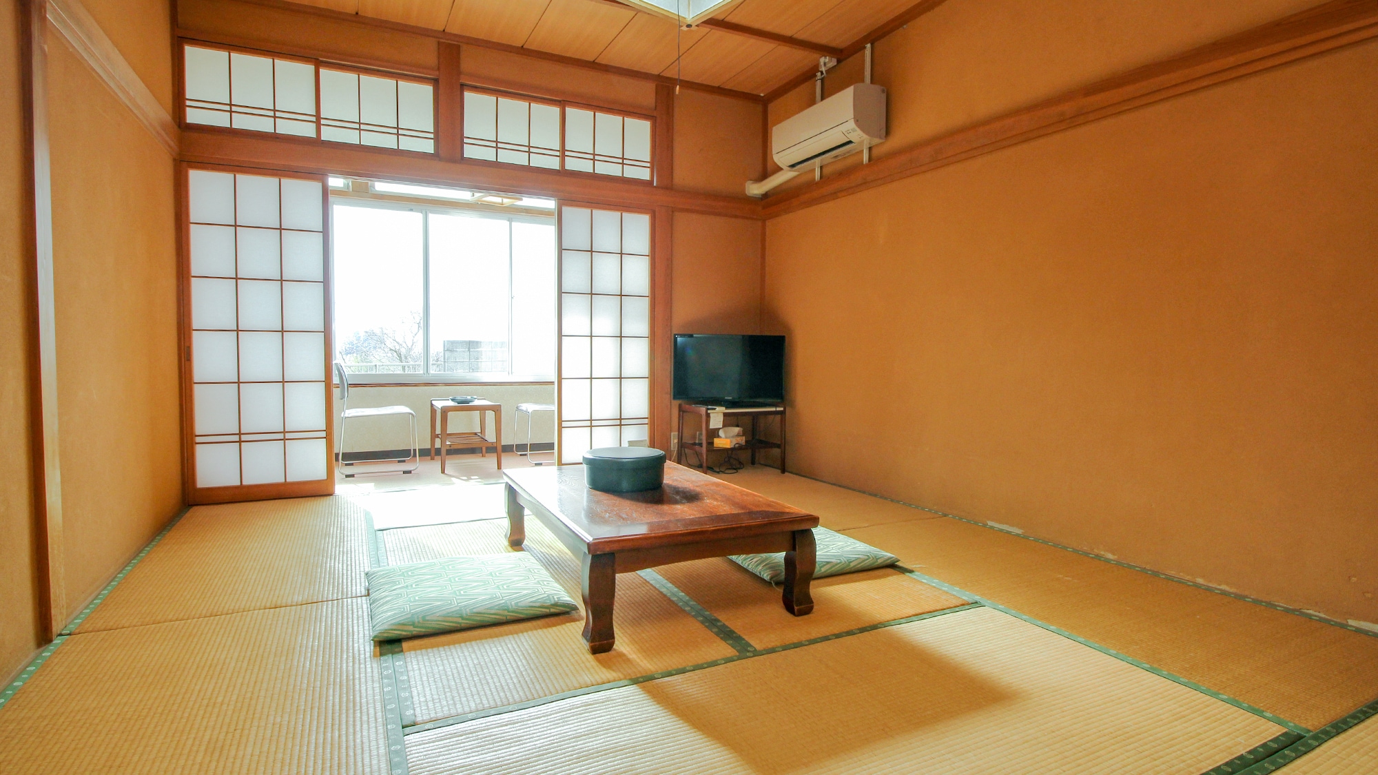 #10 間榻榻米房間 - 所有房間均可欣賞海景！寬敞的日式房間。也非常適合家庭使用！