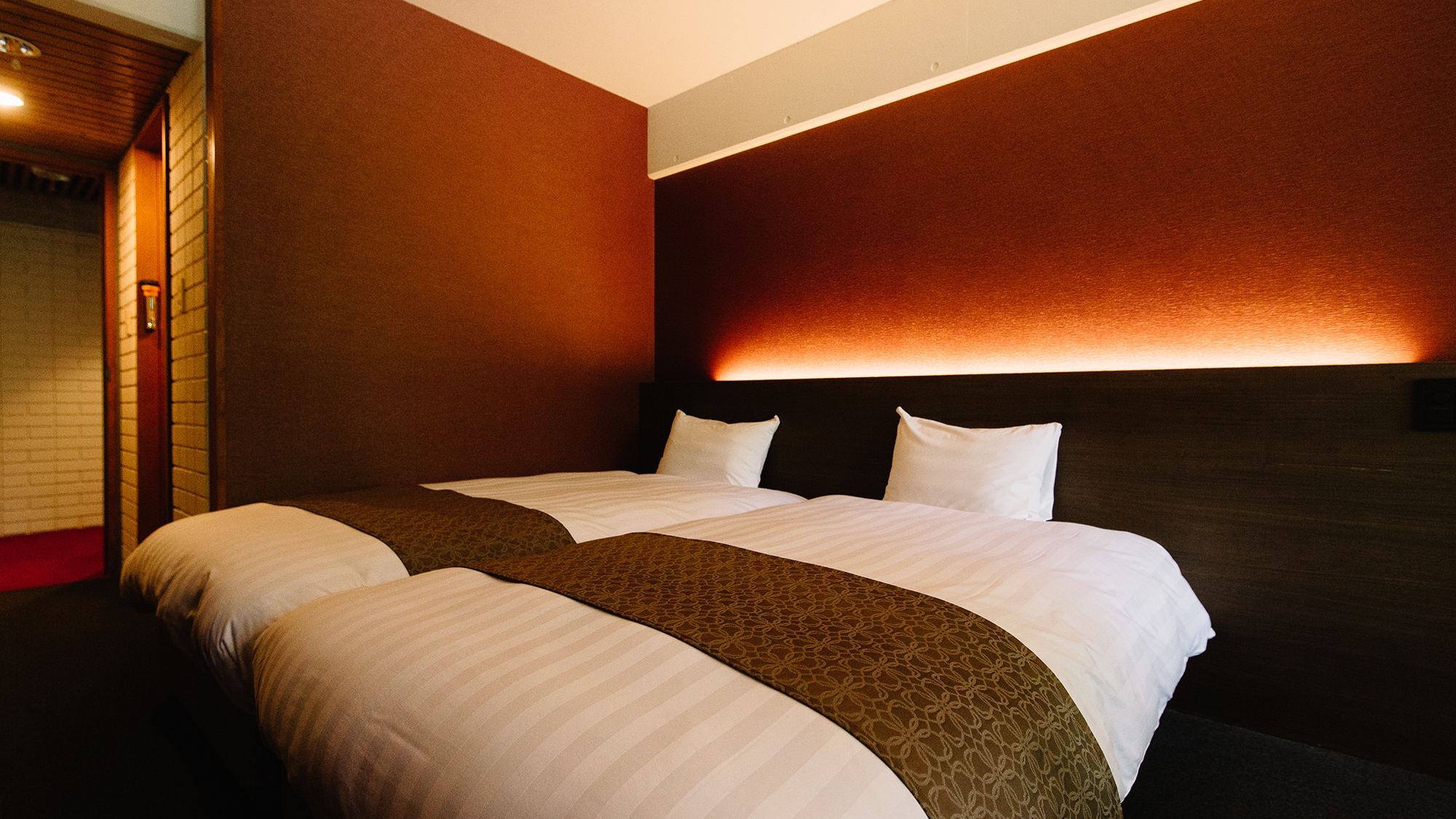 [Double room / non-smoking] For couples ◎ 2 single beds