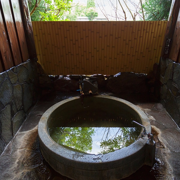 ● [Away pine] Guest room open-air bath