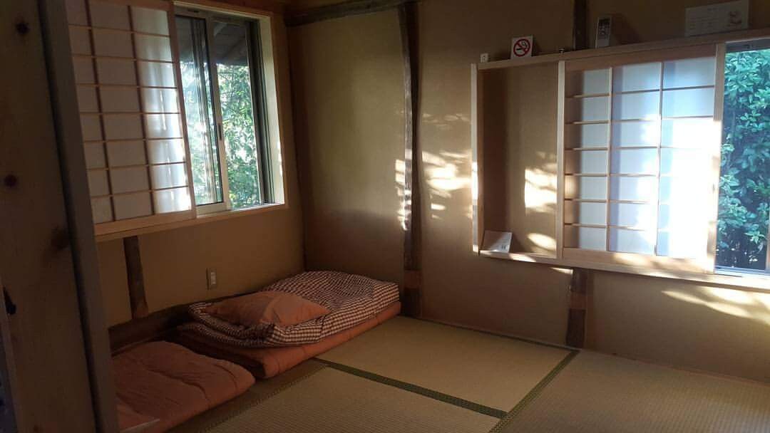 Japanese-style room small japanese style / tatami / room
