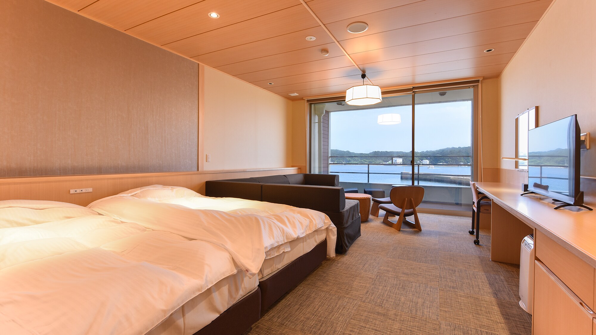 *[Ví dụ phòng khách] Phòng đặc biệt có ban công nhìn ra biển (không hút thuốc)