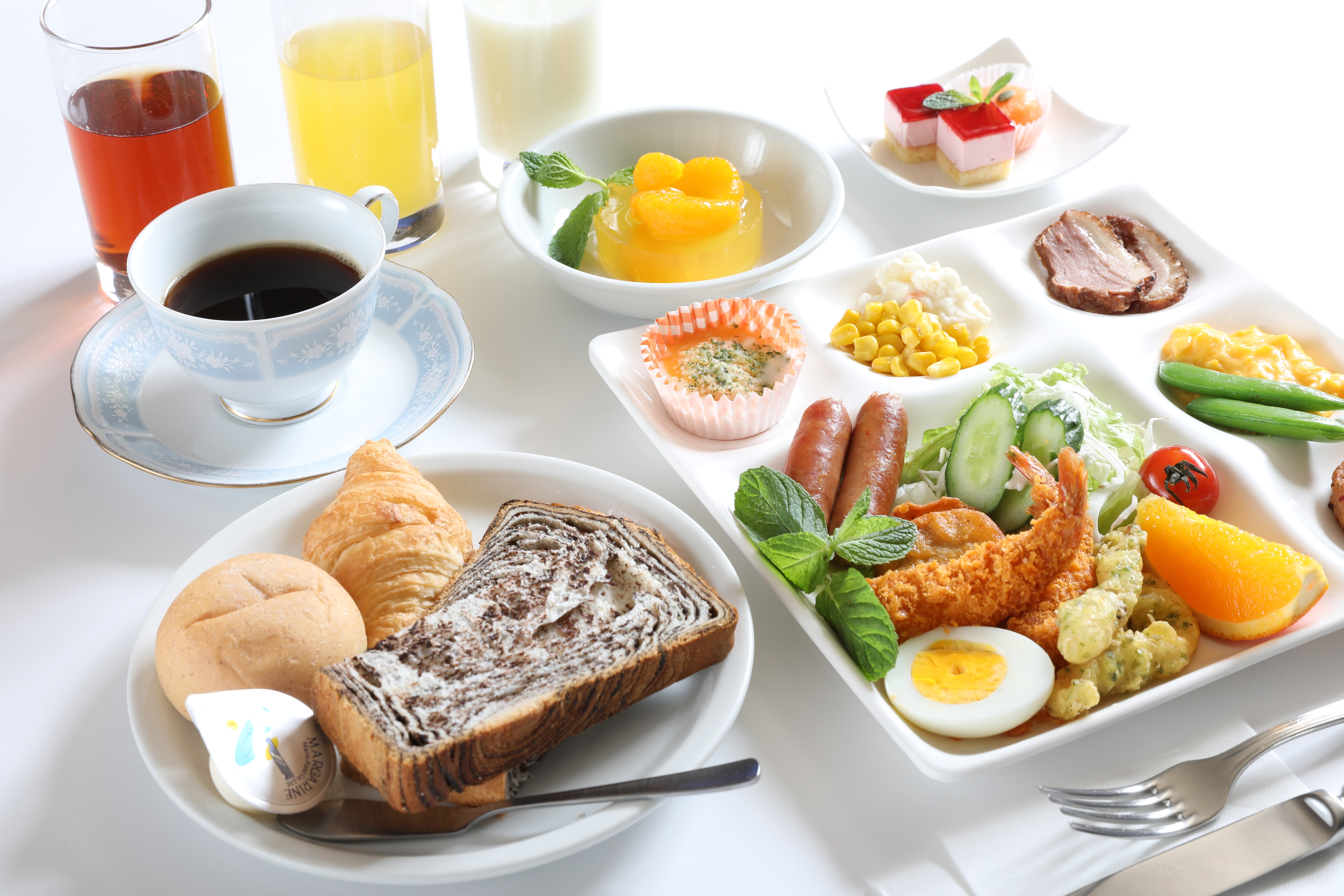 บุฟเฟ่ต์อาหารเช้า (อาหารตะวันตก)