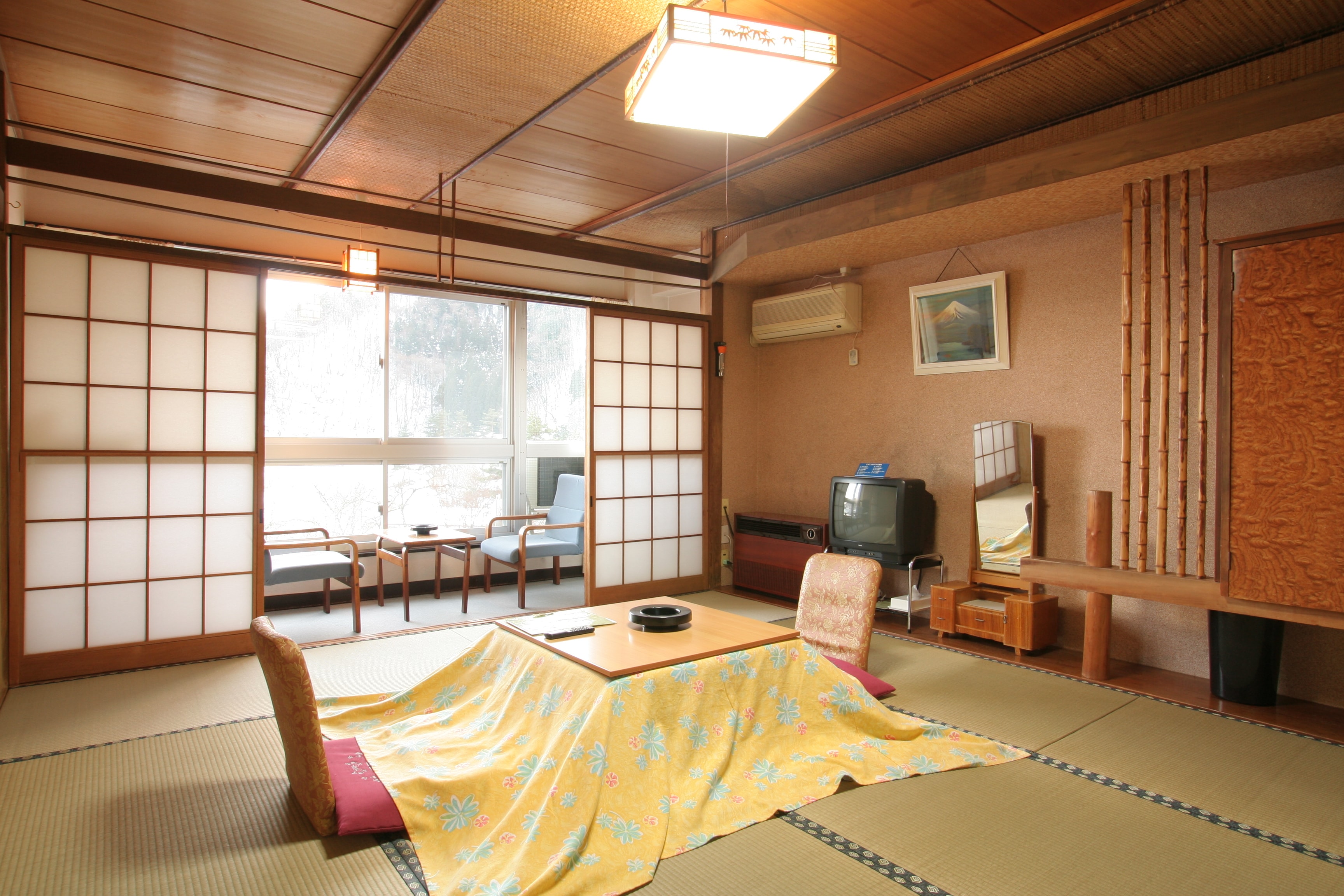 Guest room Japanese-style room 13 tatami mats