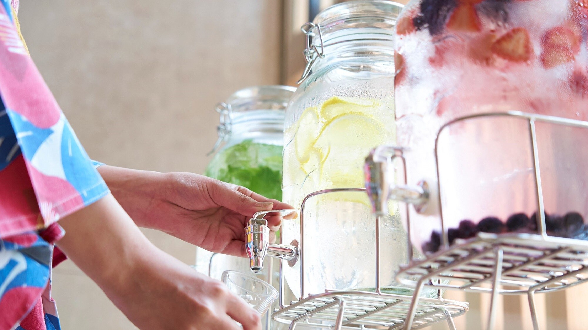 [Detox Water] Cleanse your body with detox water after a hot spring bath