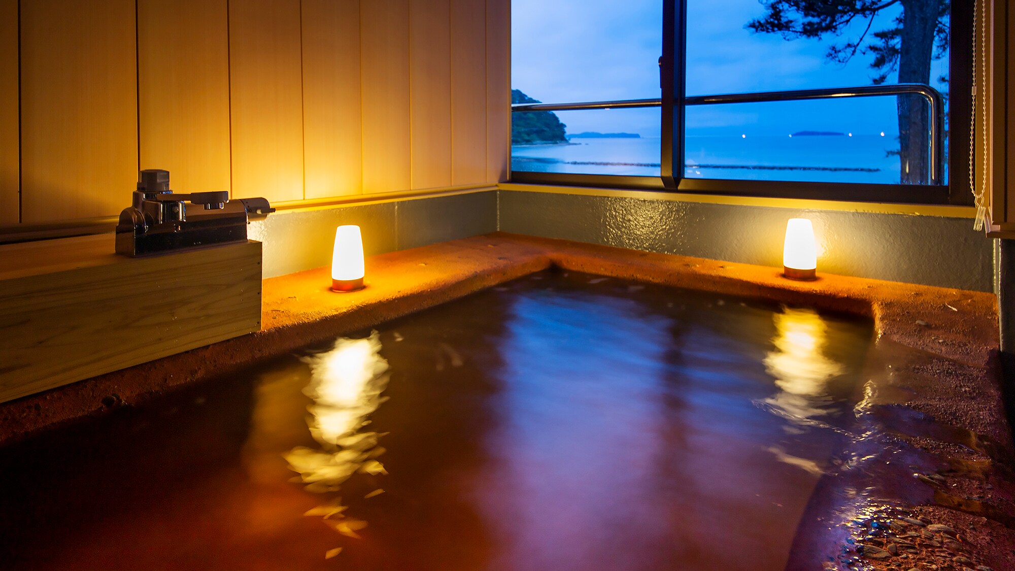 [Japanese-Western room with ocean view semi-open-air bath] -Room bath-