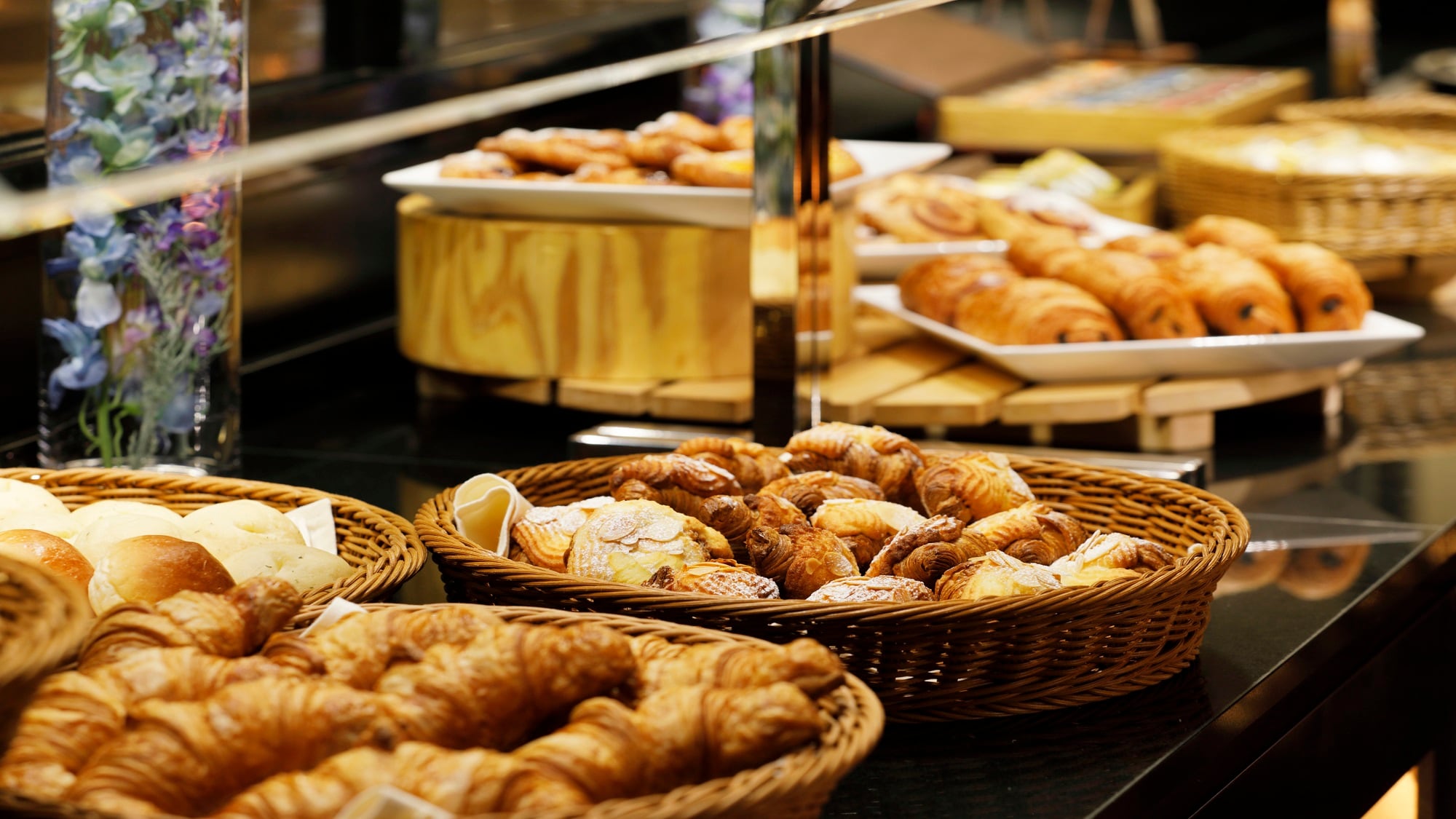 Japanese and Western buffet breakfast (example)