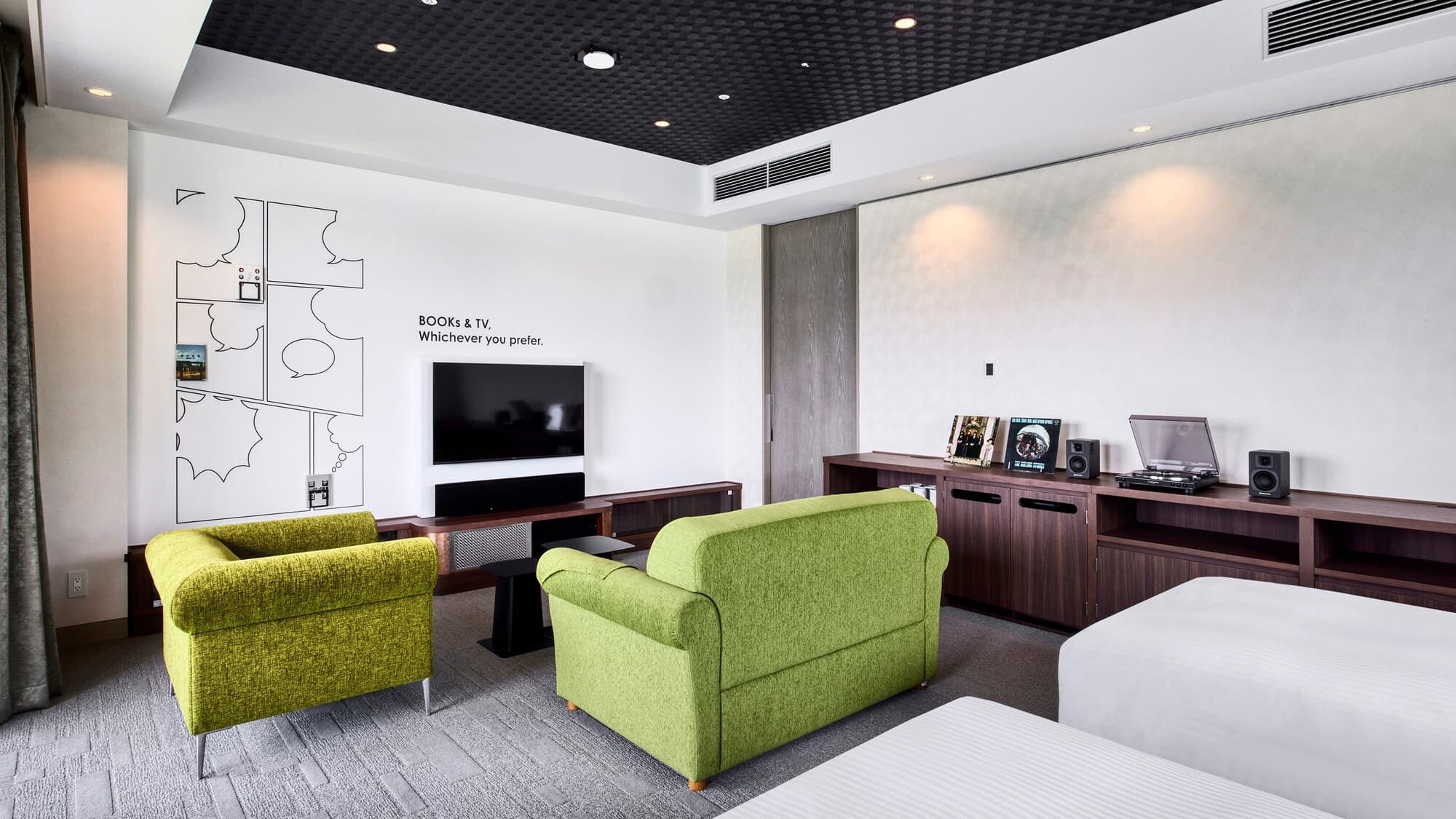 Phòng Junior Suite | 54 m² / Sức chứa: 5 người / 2 giường đơn (rộng 122 cm), 1 giường sofa (rộng 120 cm)
