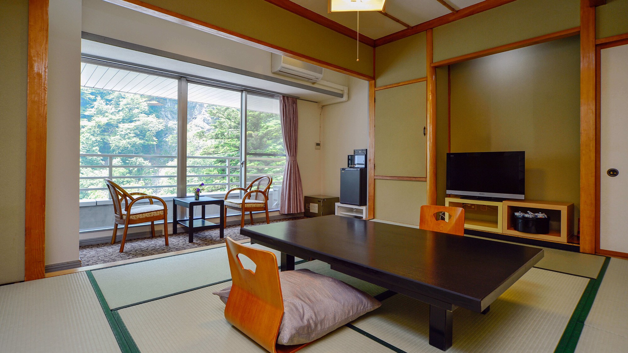 Standard Japanese-style Room