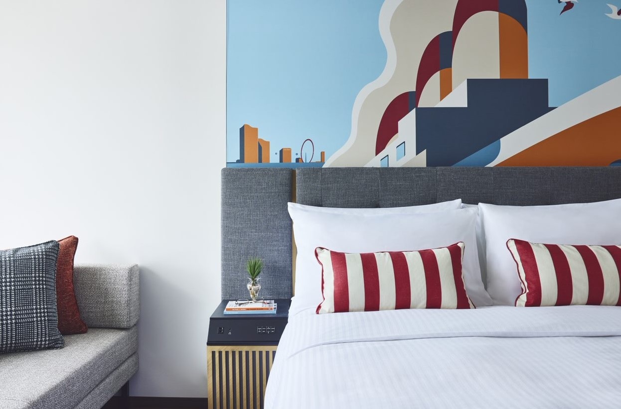 Studio Executive Double