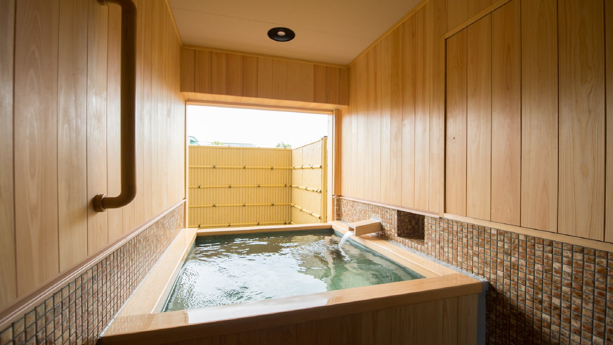 Hotel information and reservations for Ikaho Onsen Hotel Tenbo