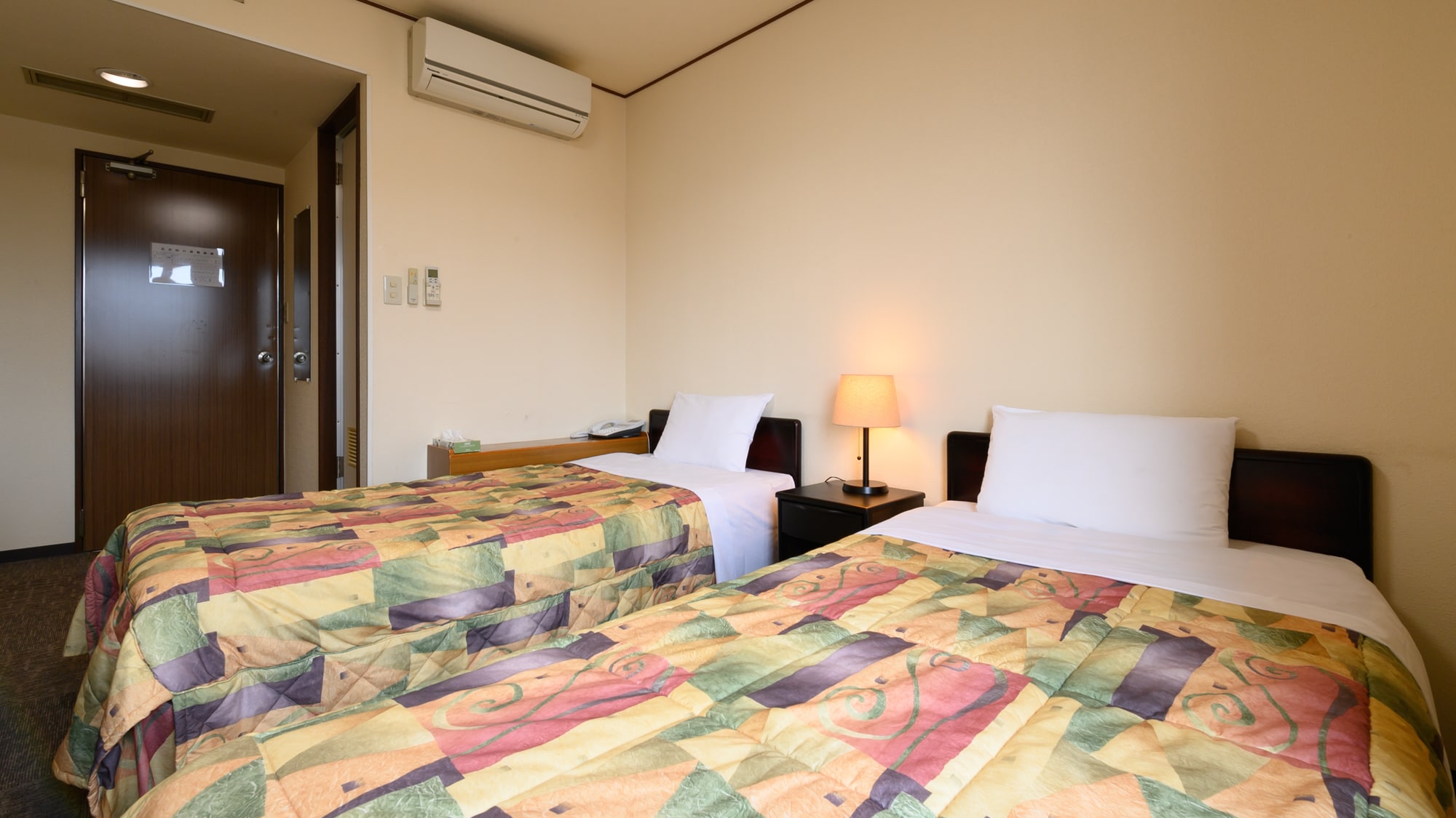[Smoking] Twin Room