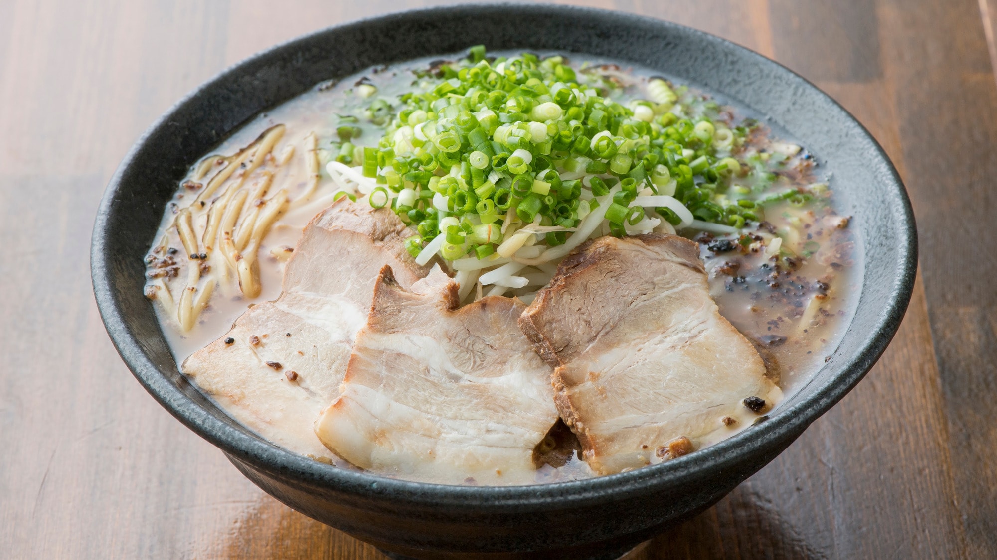 Rencana menikmati Menya Jiro Ramen Set untuk makan malam.